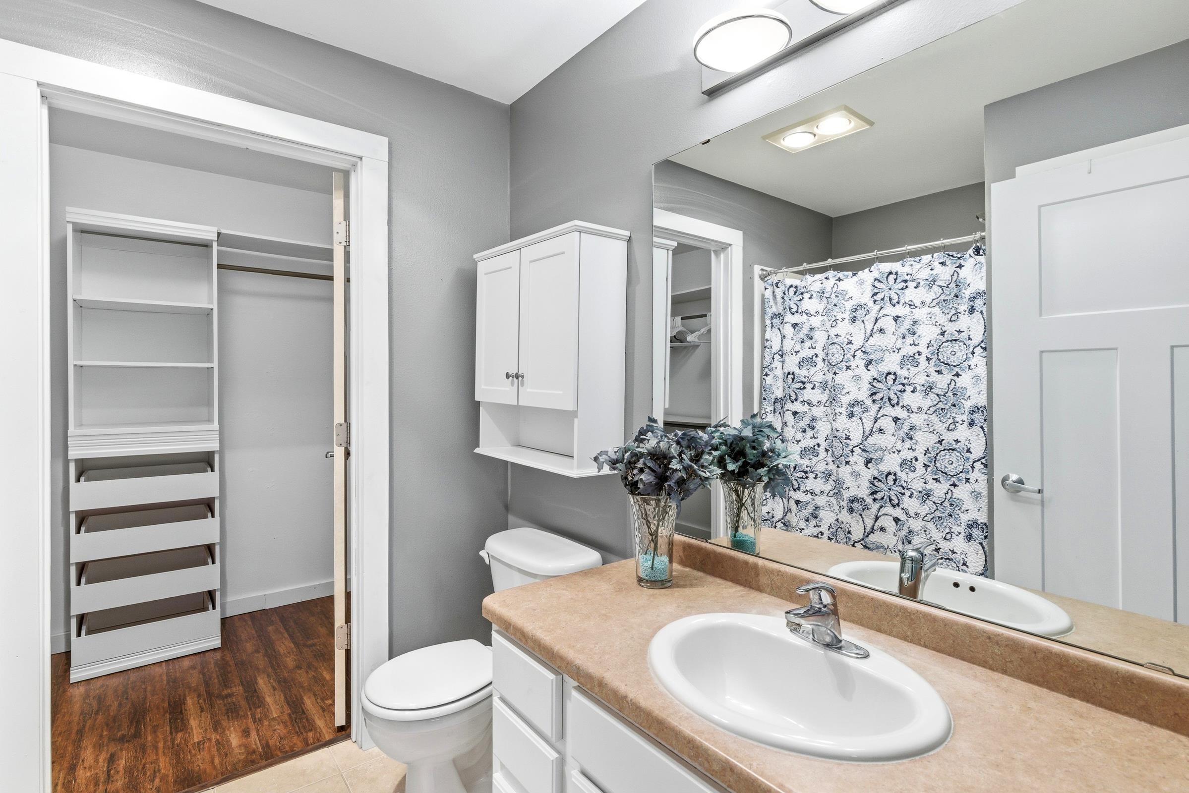 8275 Starr Grass Drive