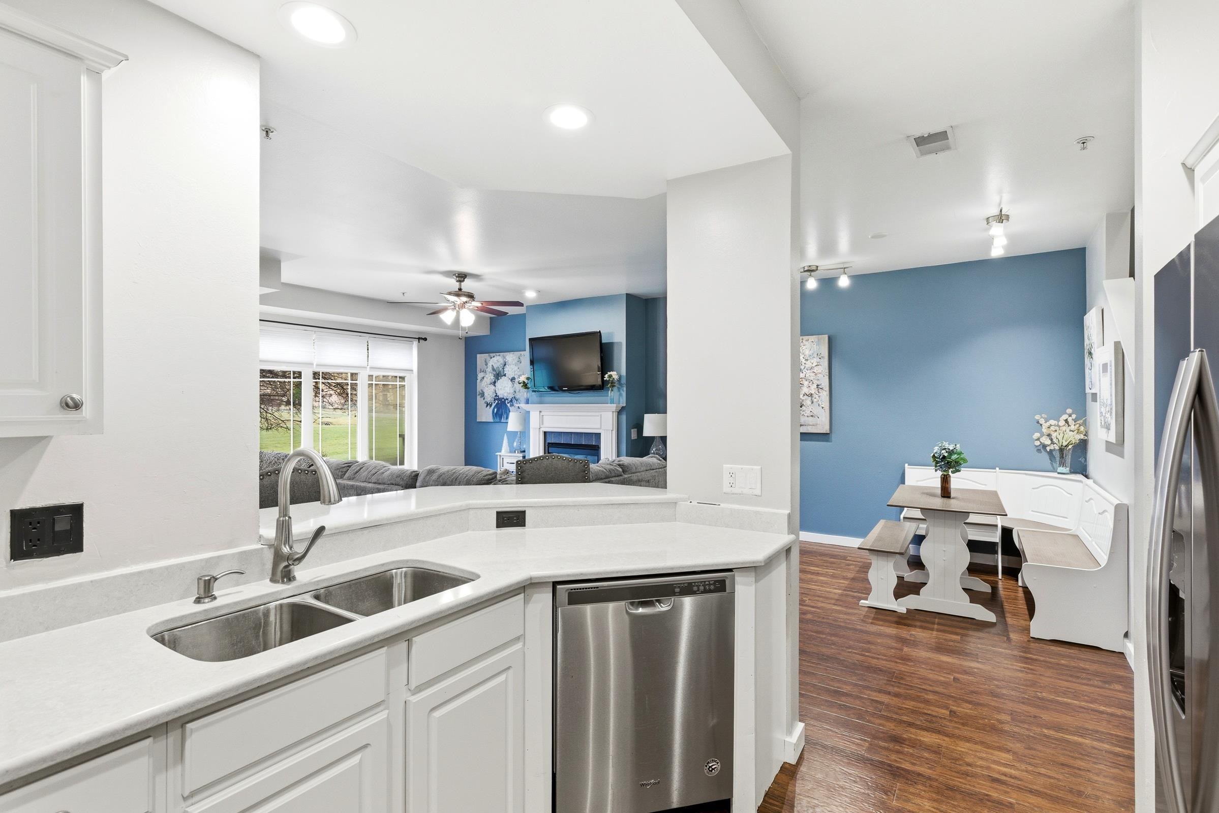 8275 Starr Grass Drive