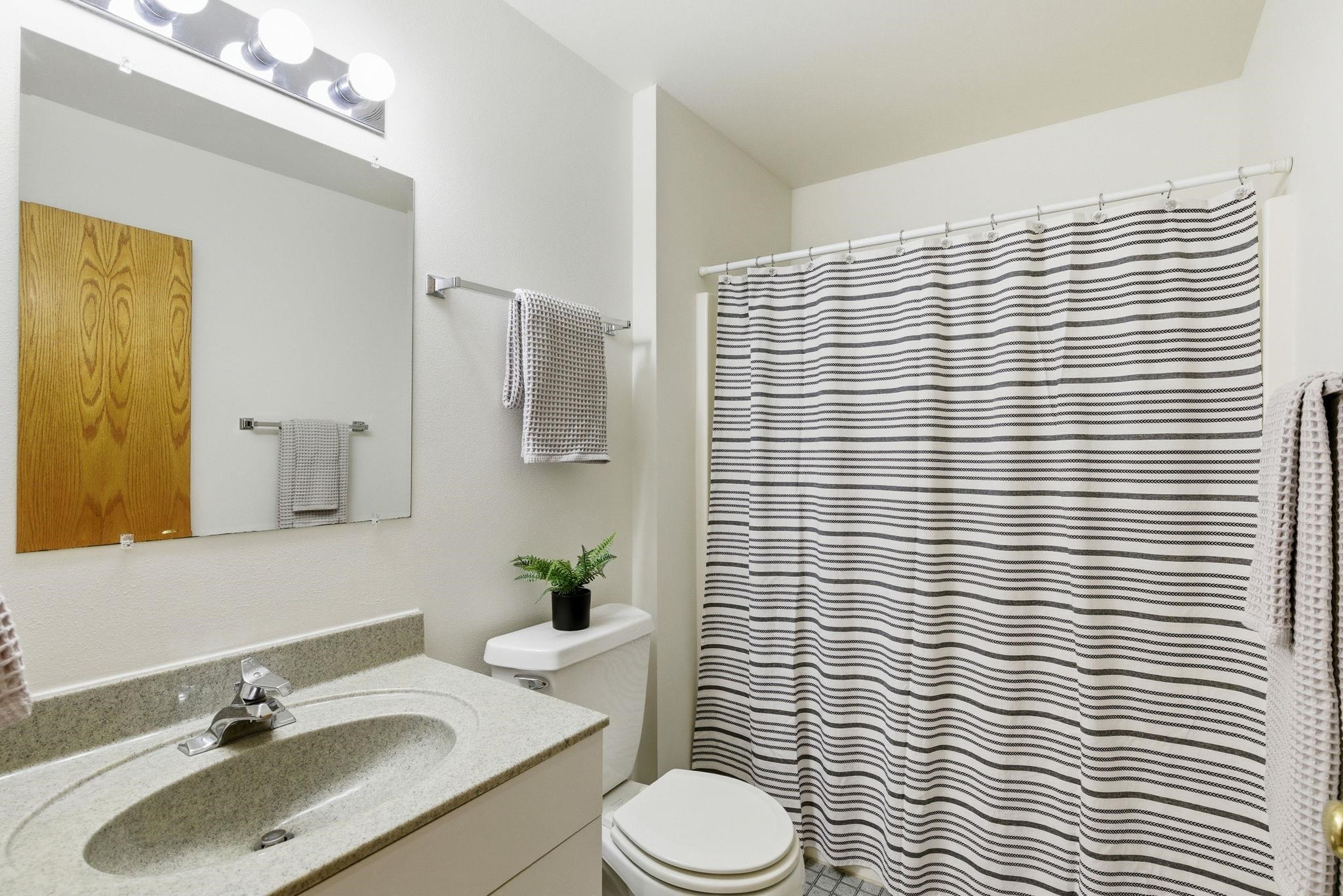 9 Booth Bay Circle