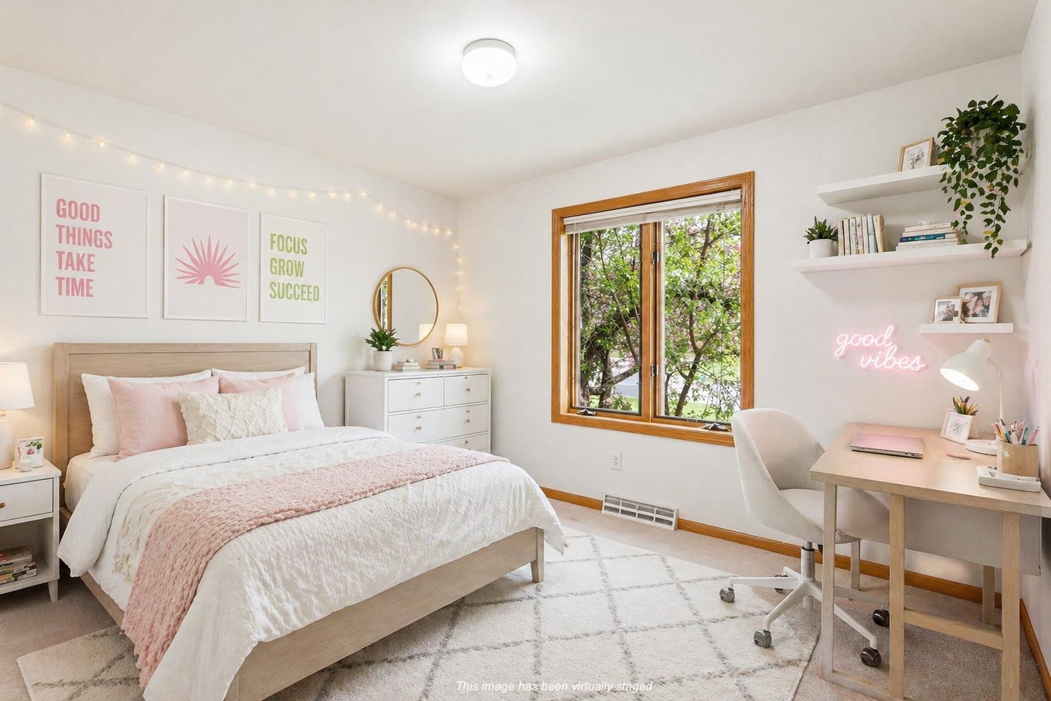 9 Booth Bay Circle