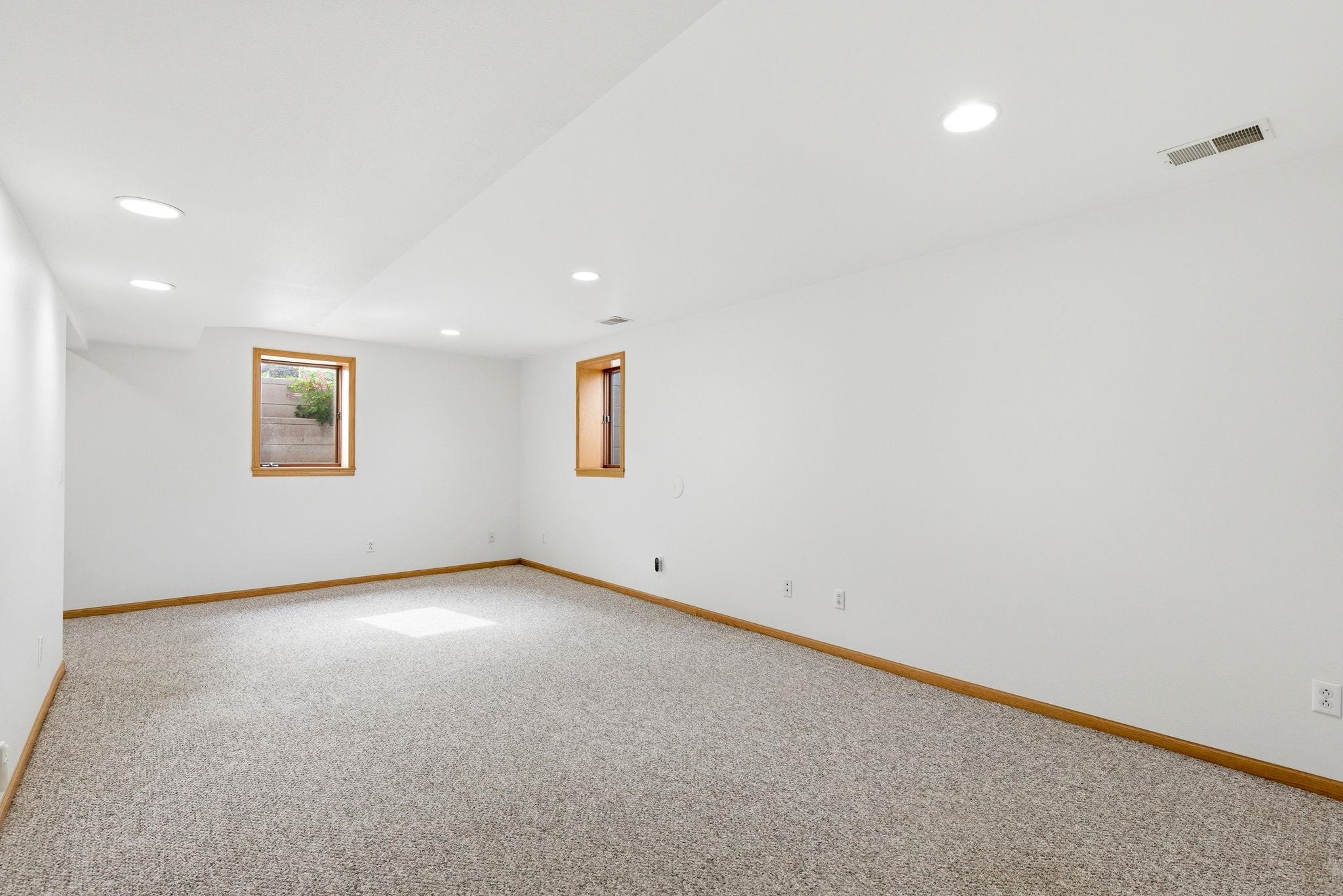 9 Booth Bay Circle