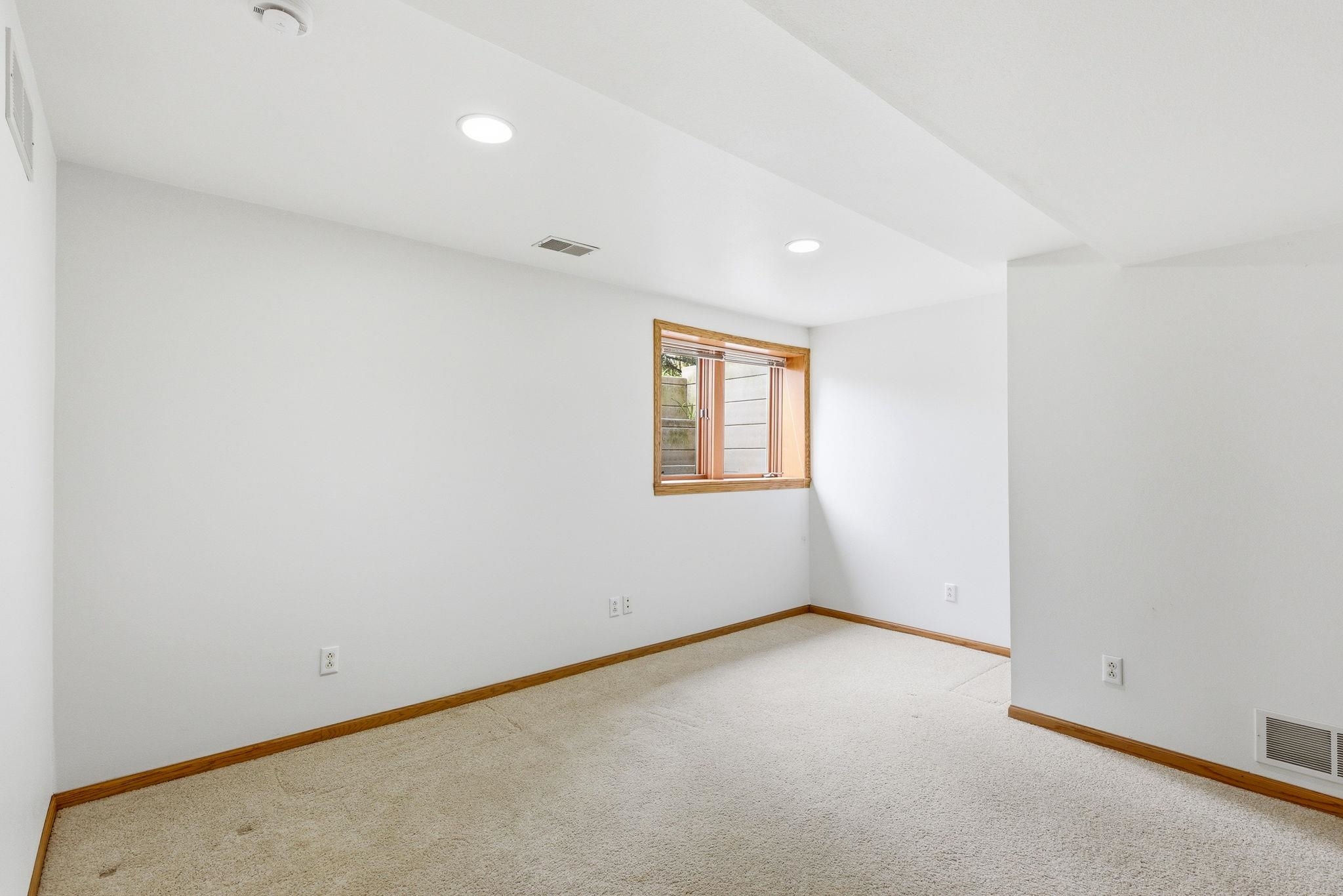 9 Booth Bay Circle