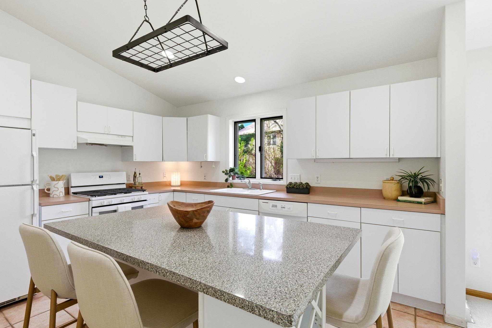 9 Booth Bay Circle