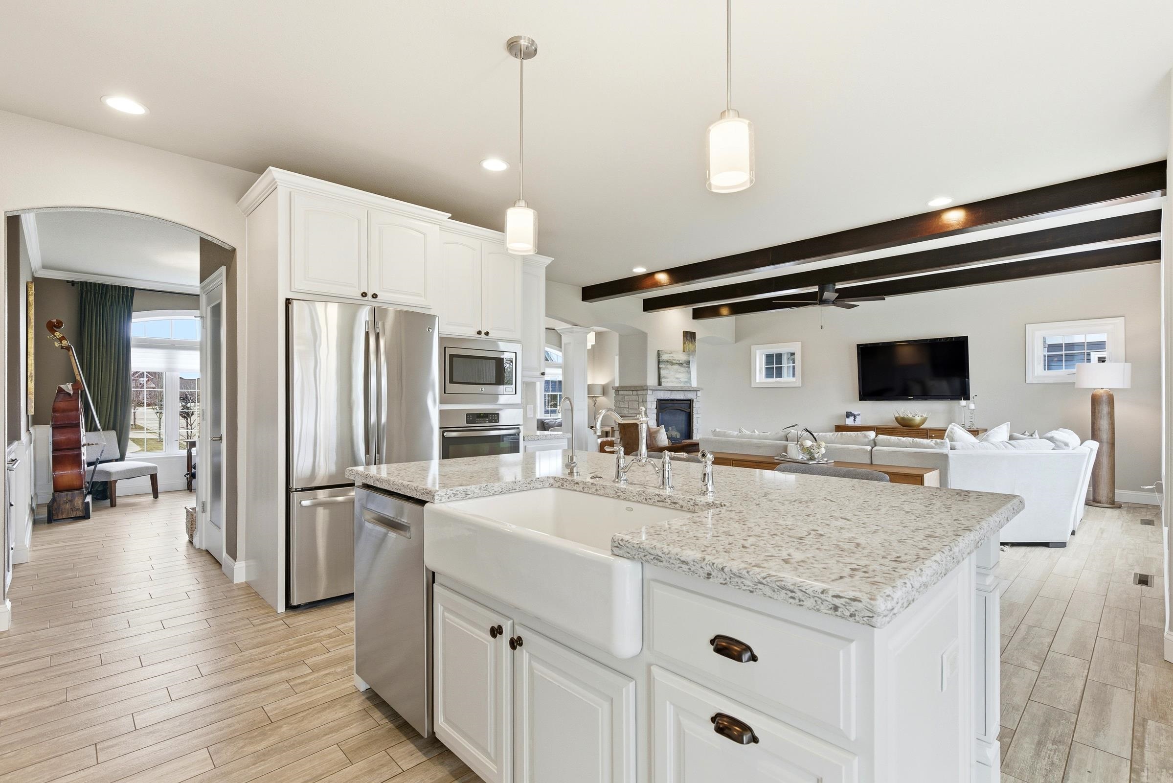 2505 Genevieve Way