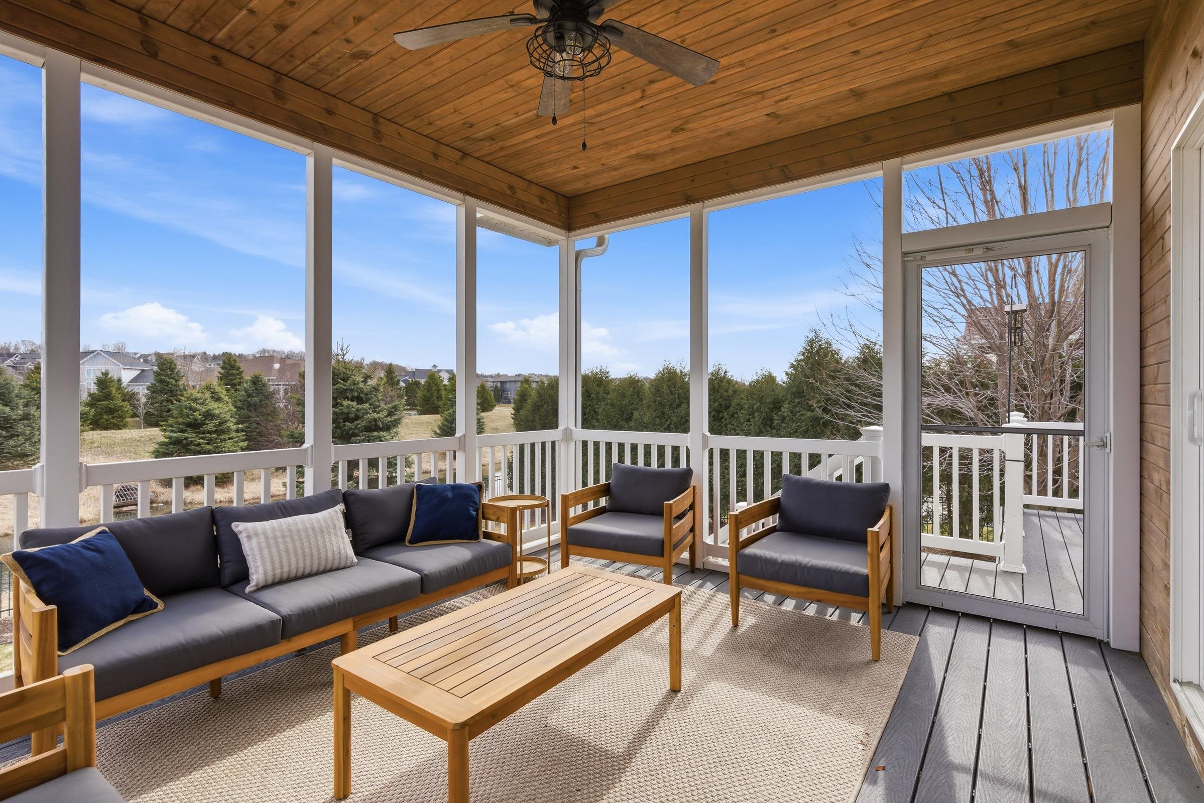 2505 Genevieve Way