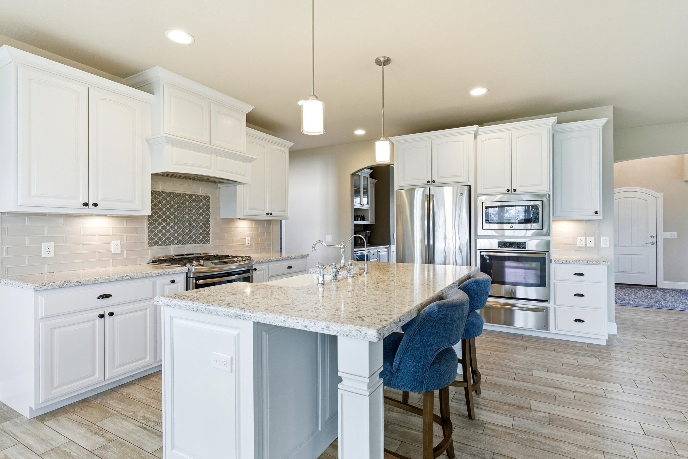 2505 Genevieve Way