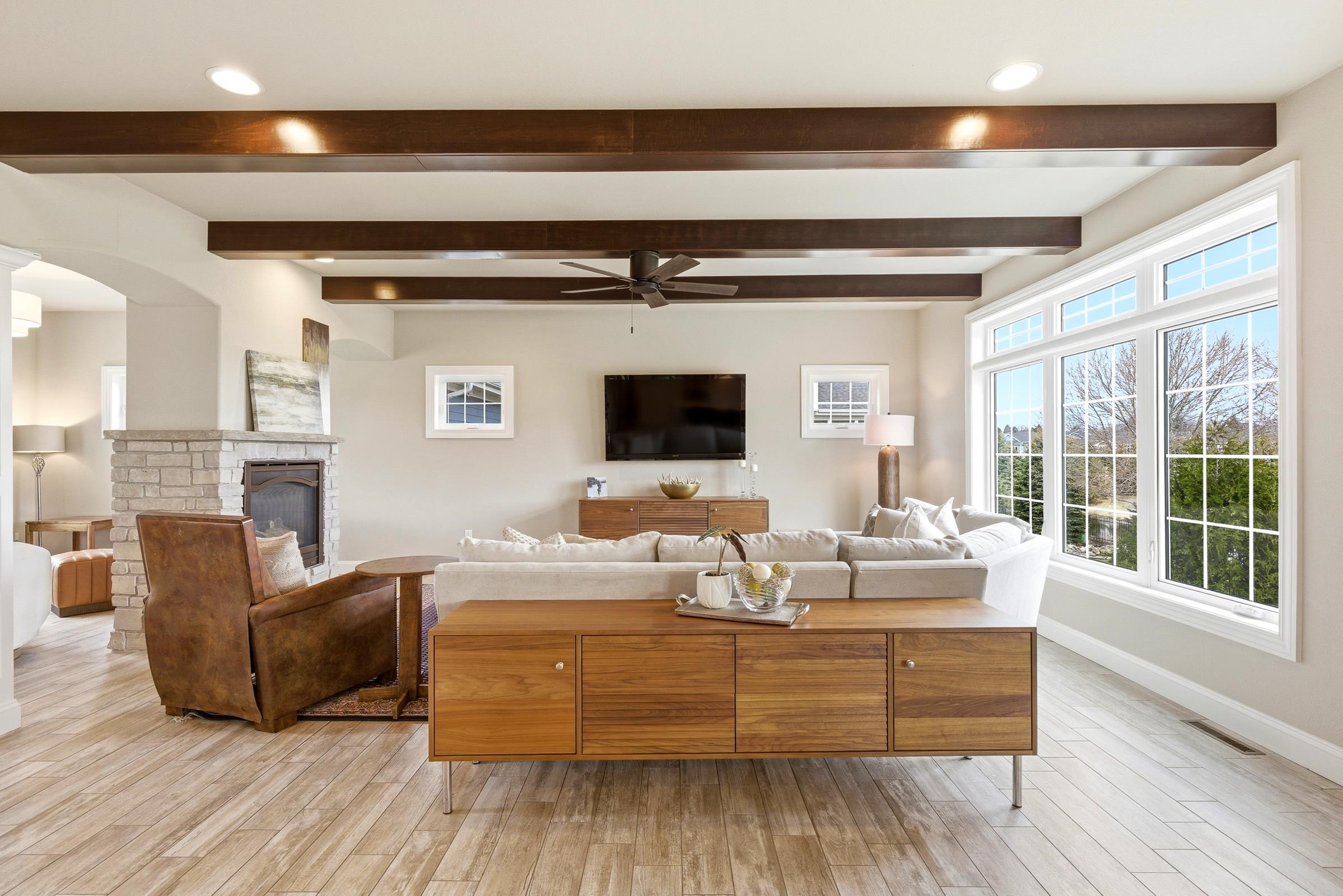 2505 Genevieve Way