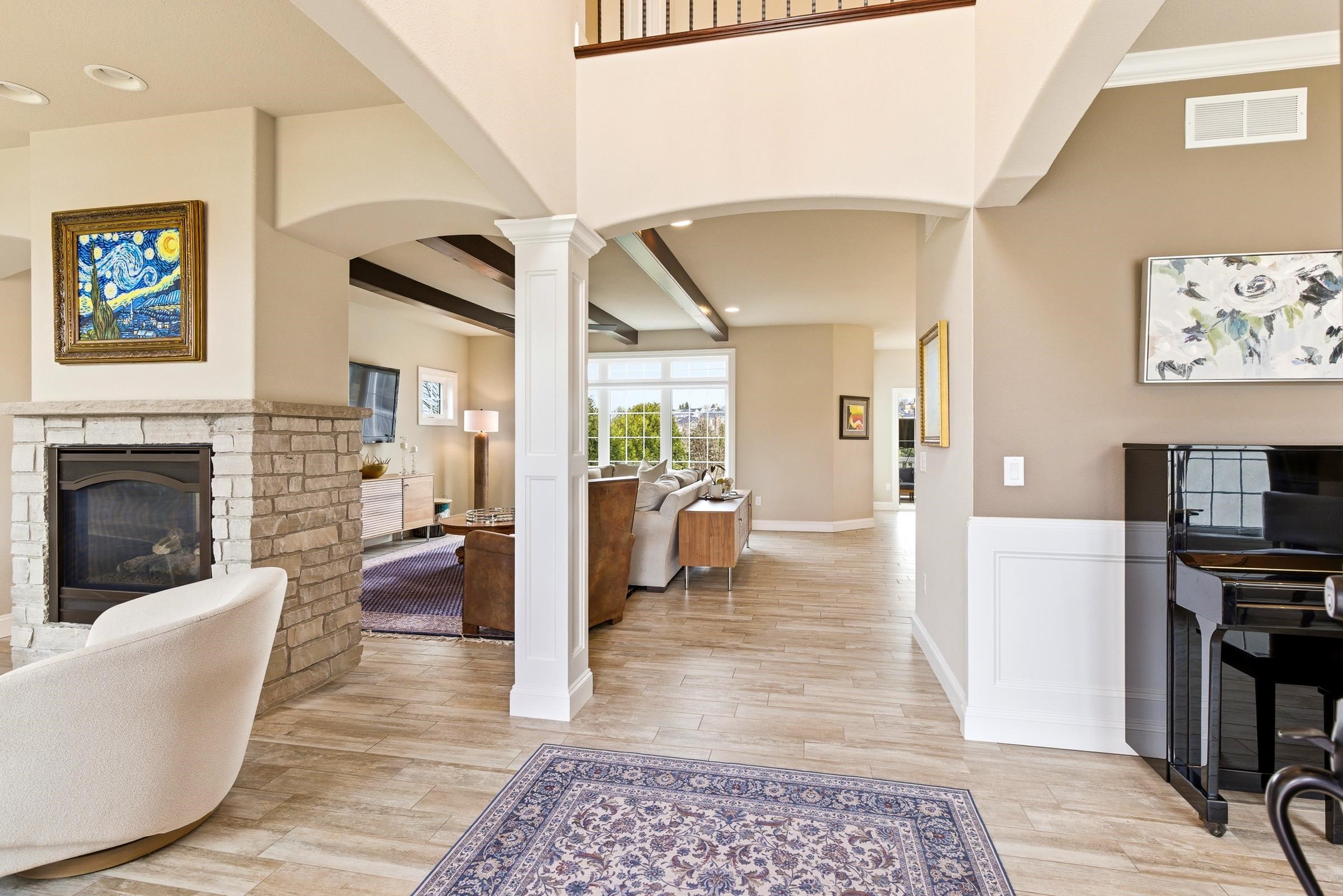 2505 Genevieve Way