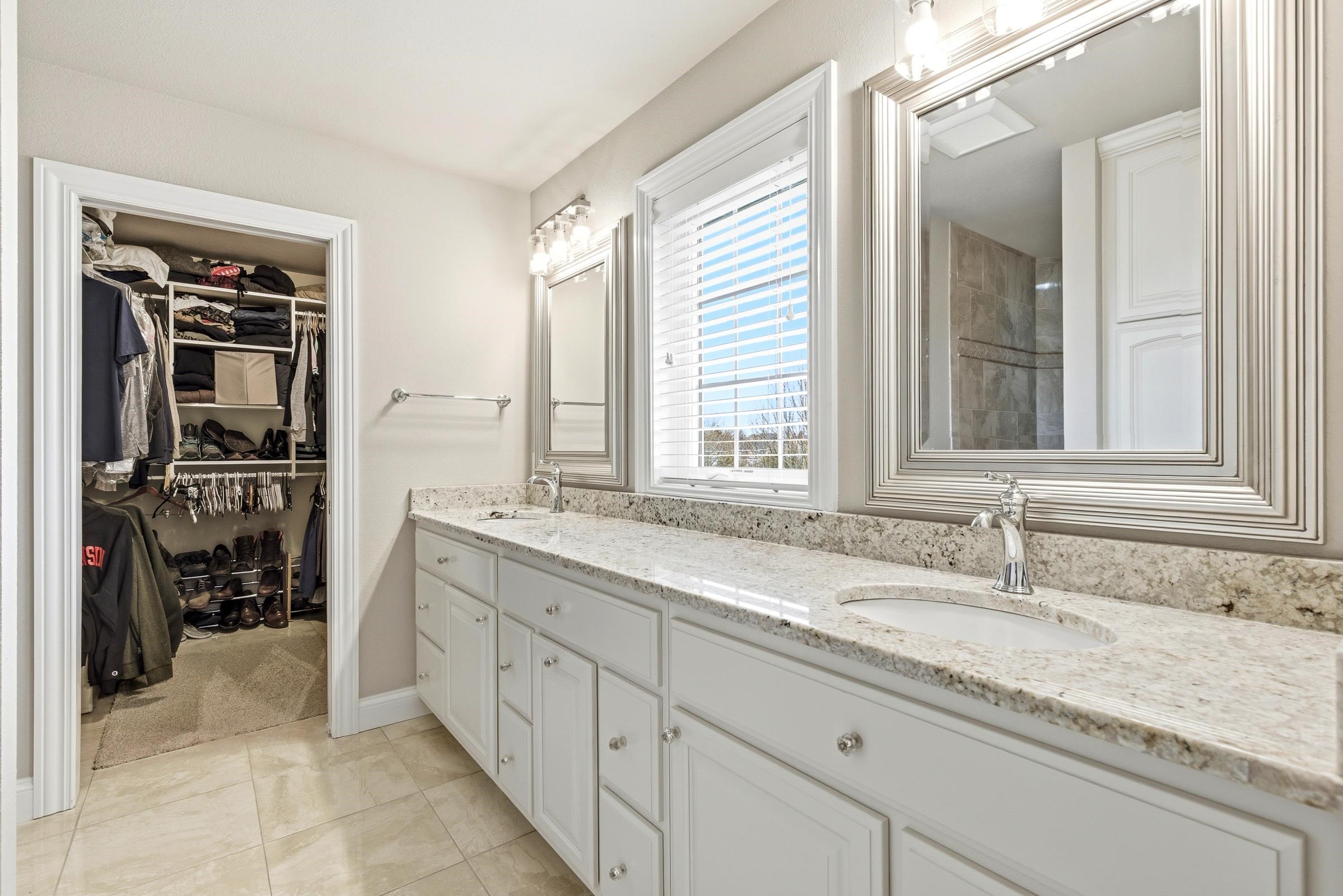 2505 Genevieve Way