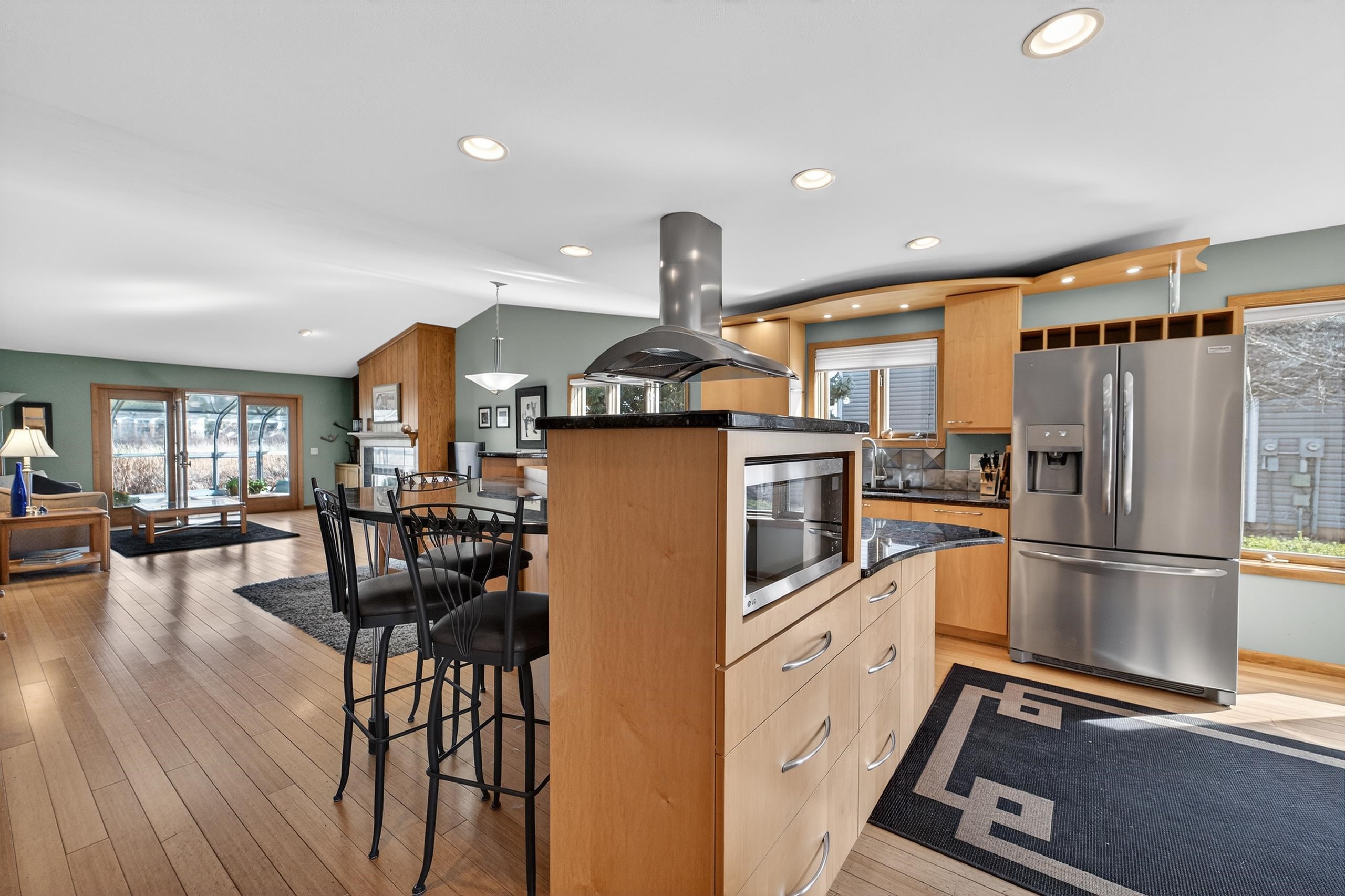 5316 Lighthouse Bay Drive