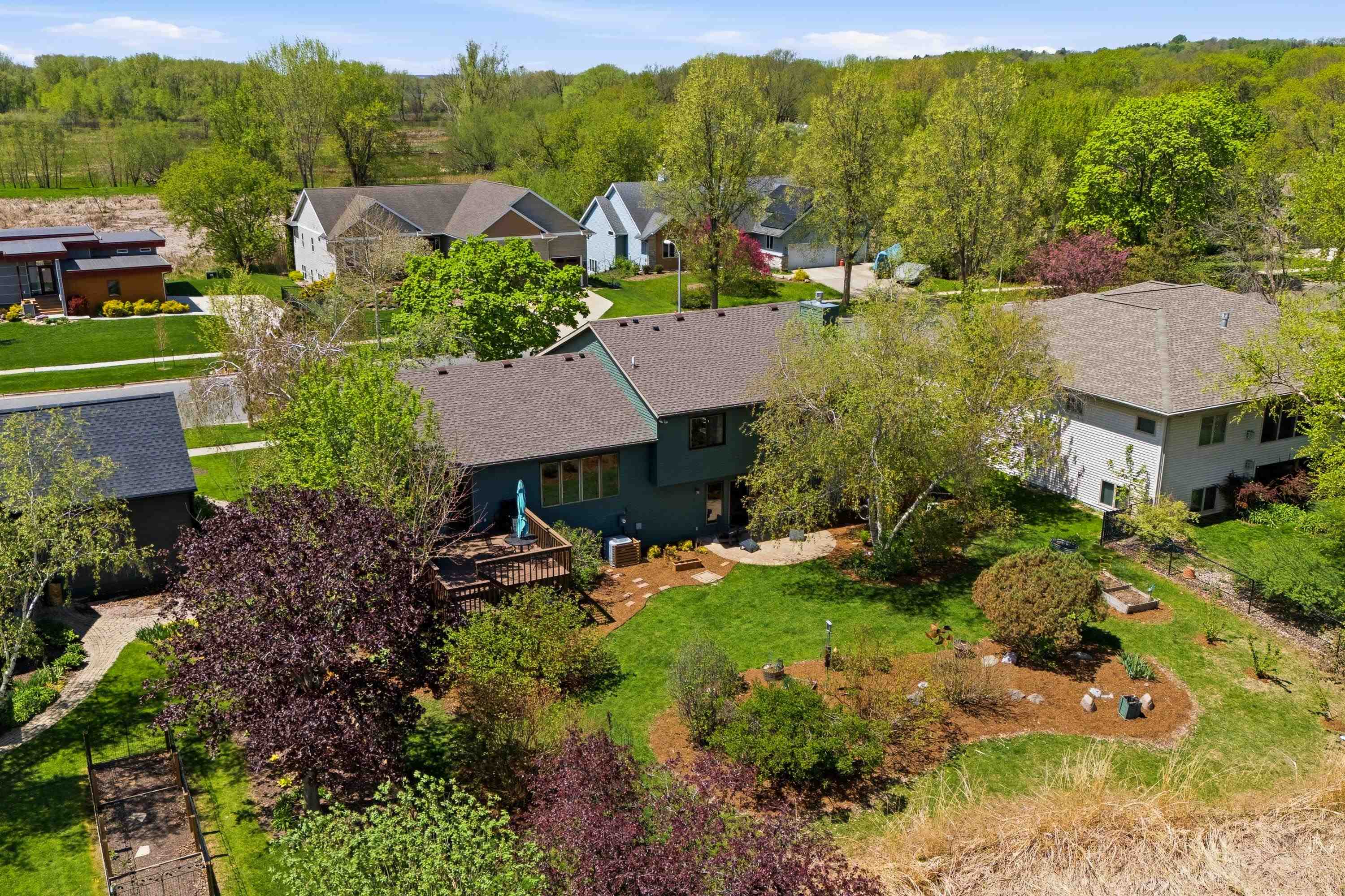5213 Comanche Way