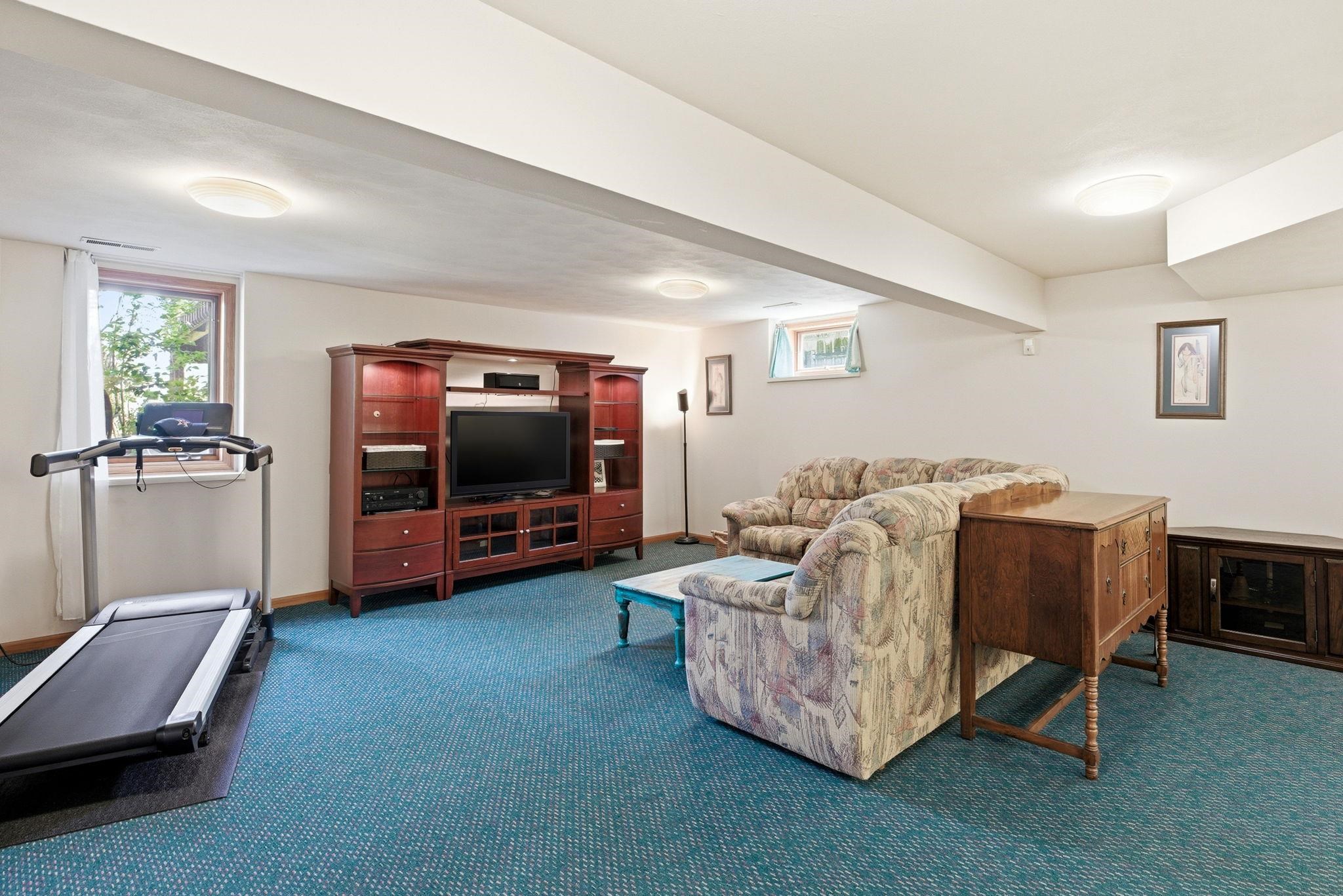 5213 Comanche Way
