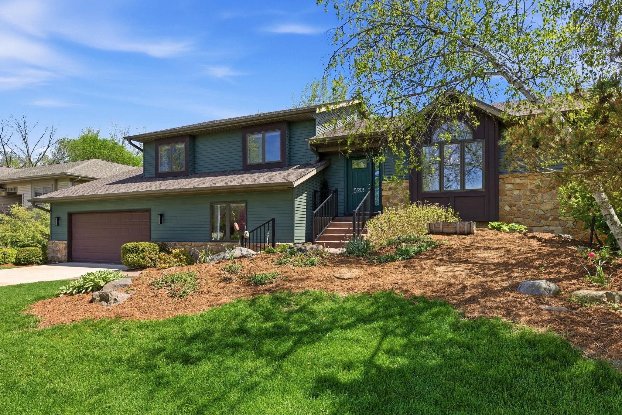 5213 Comanche Way