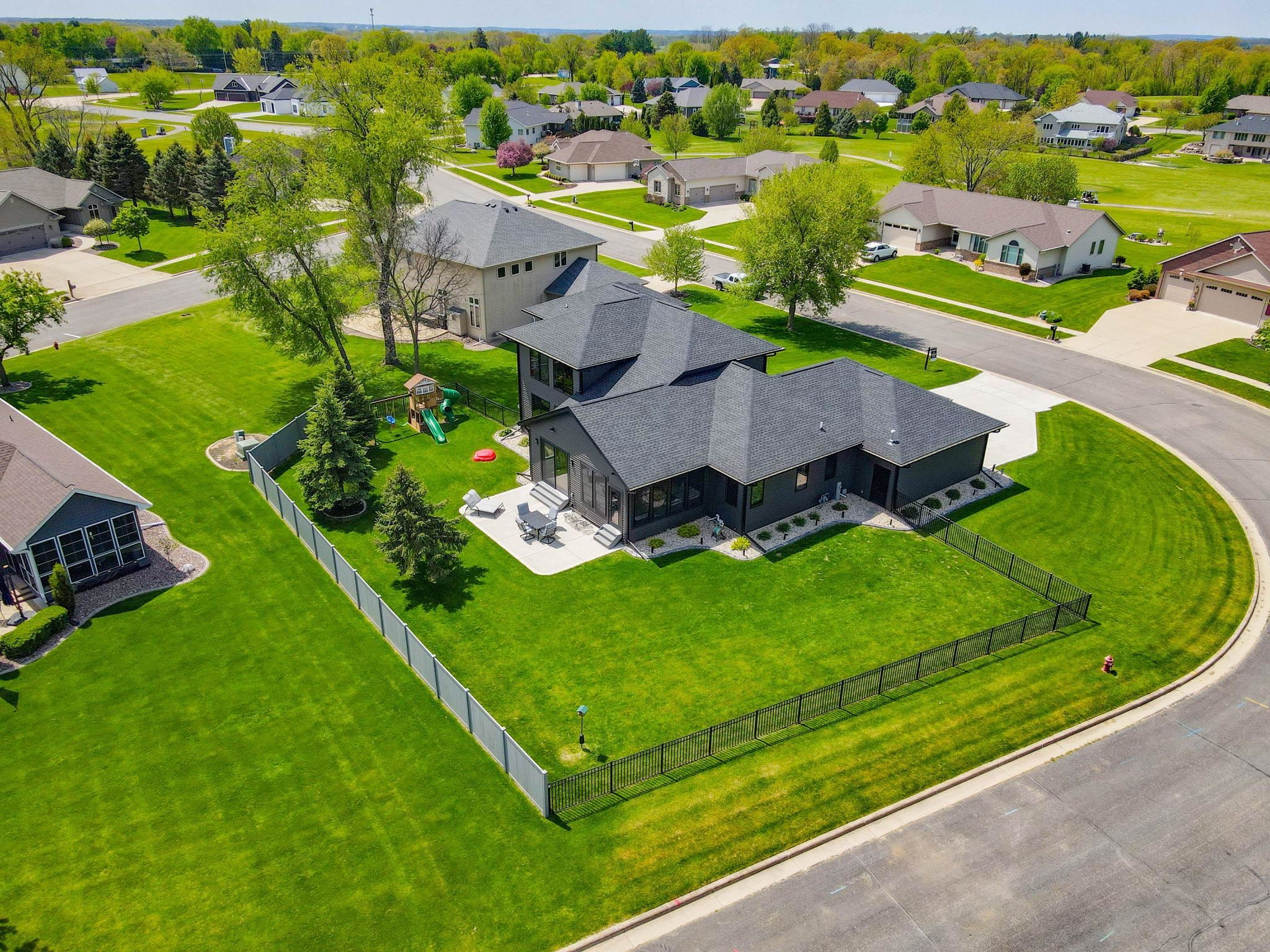 347 Fairway Circle