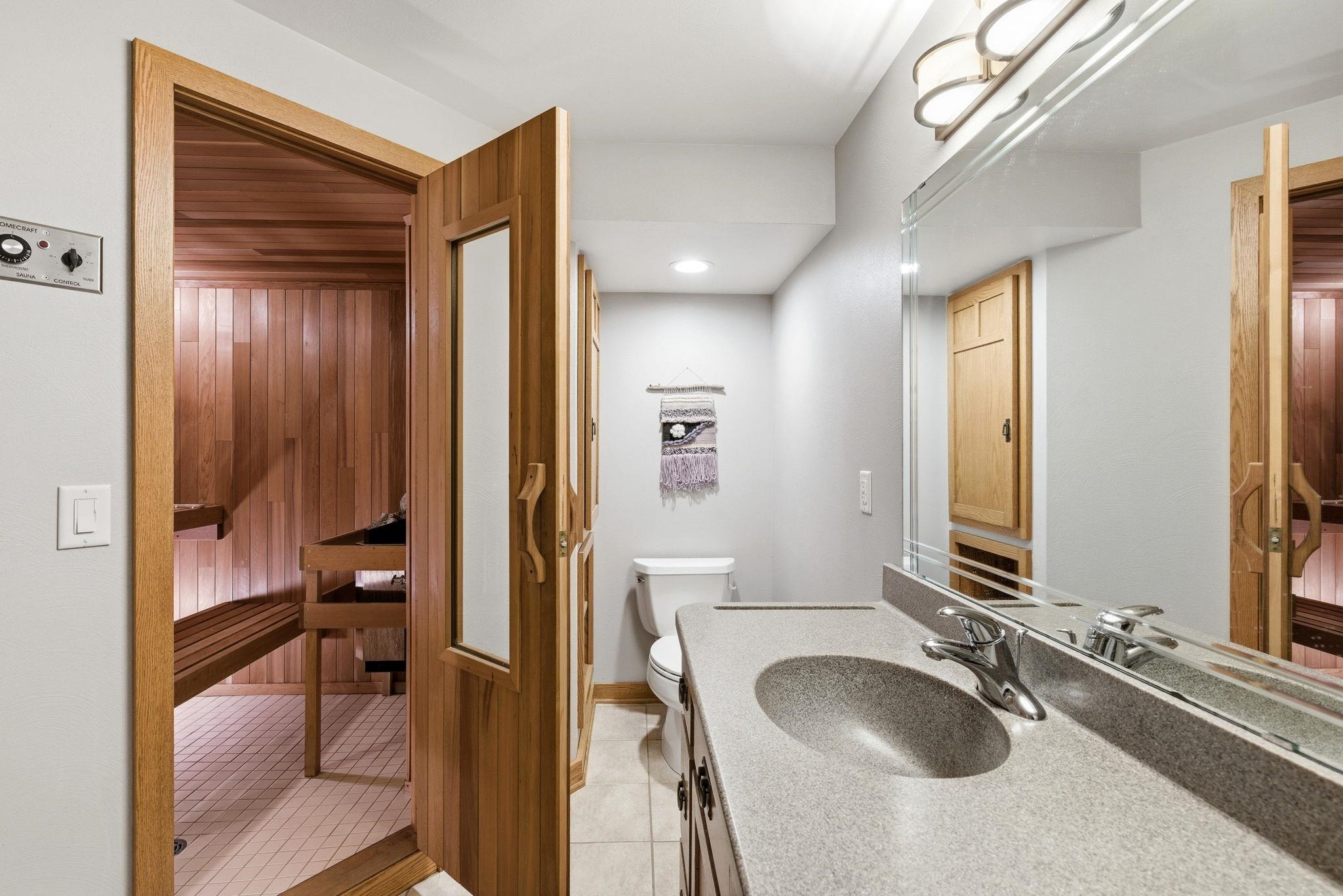 8901 Timber Wolf Trail