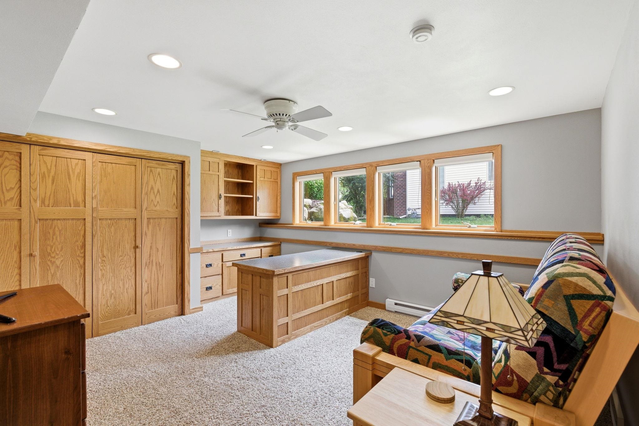 8901 Timber Wolf Trail