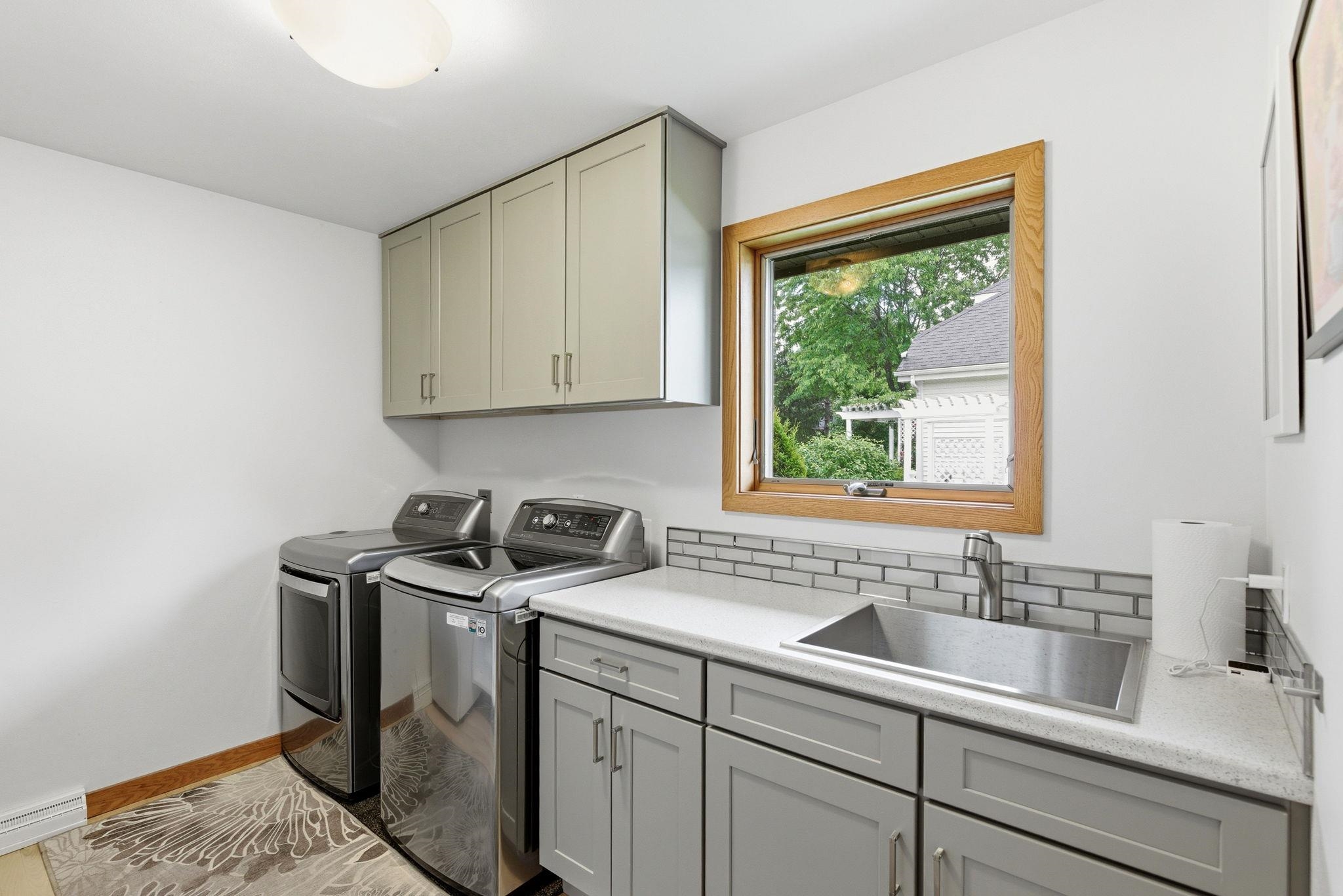8901 Timber Wolf Trail