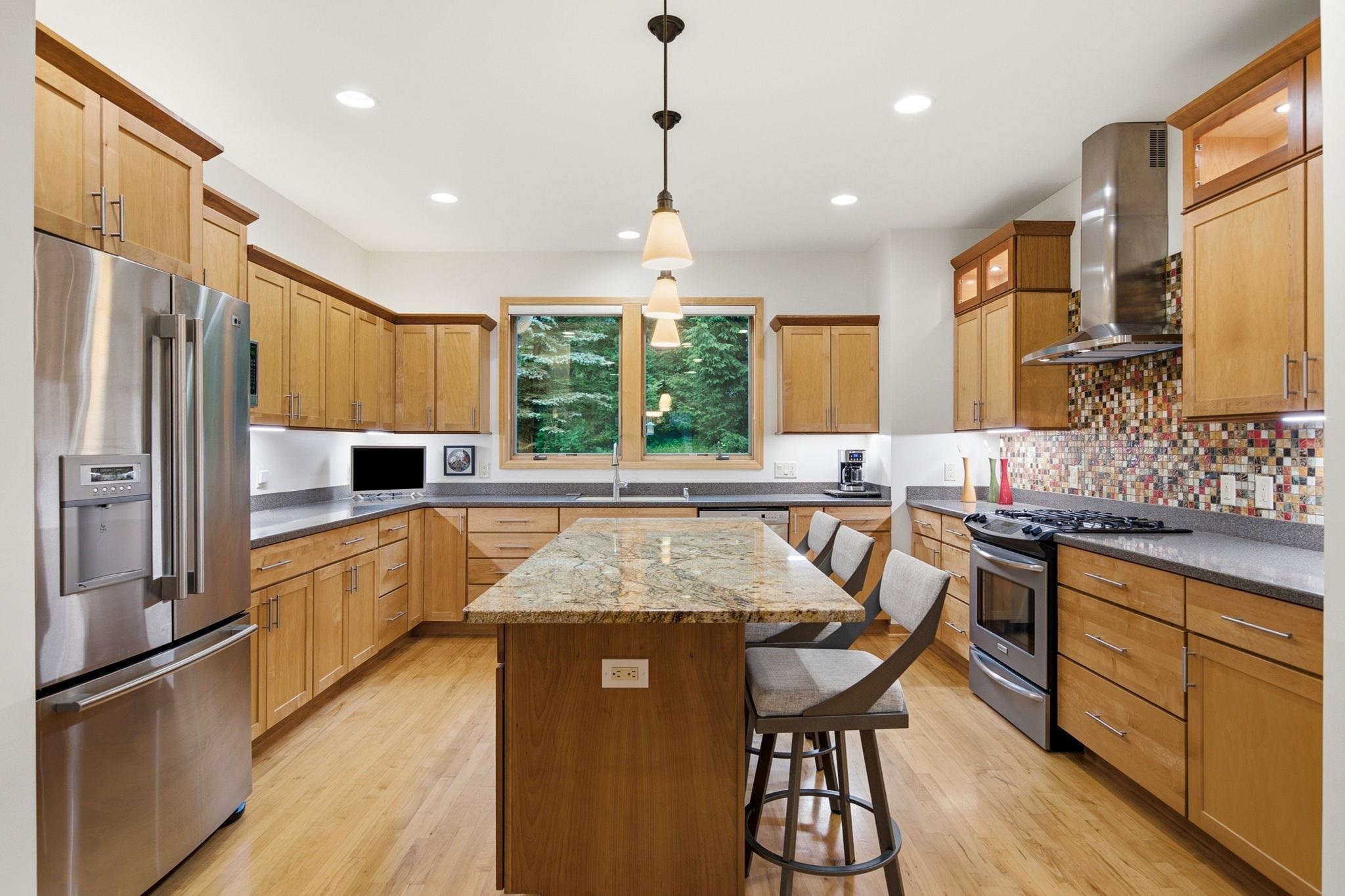 17 Glen Arbor Way