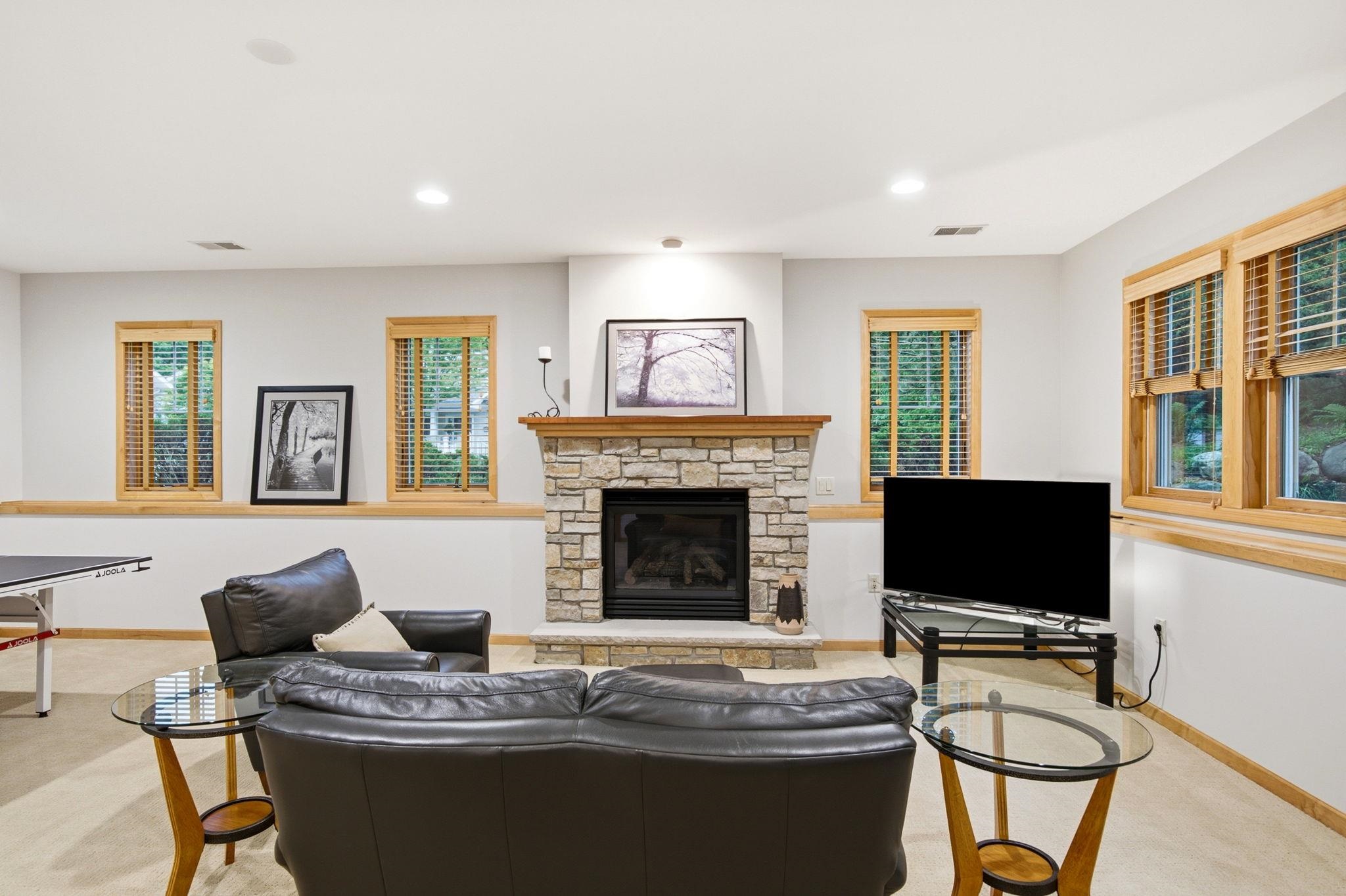 17 Glen Arbor Way