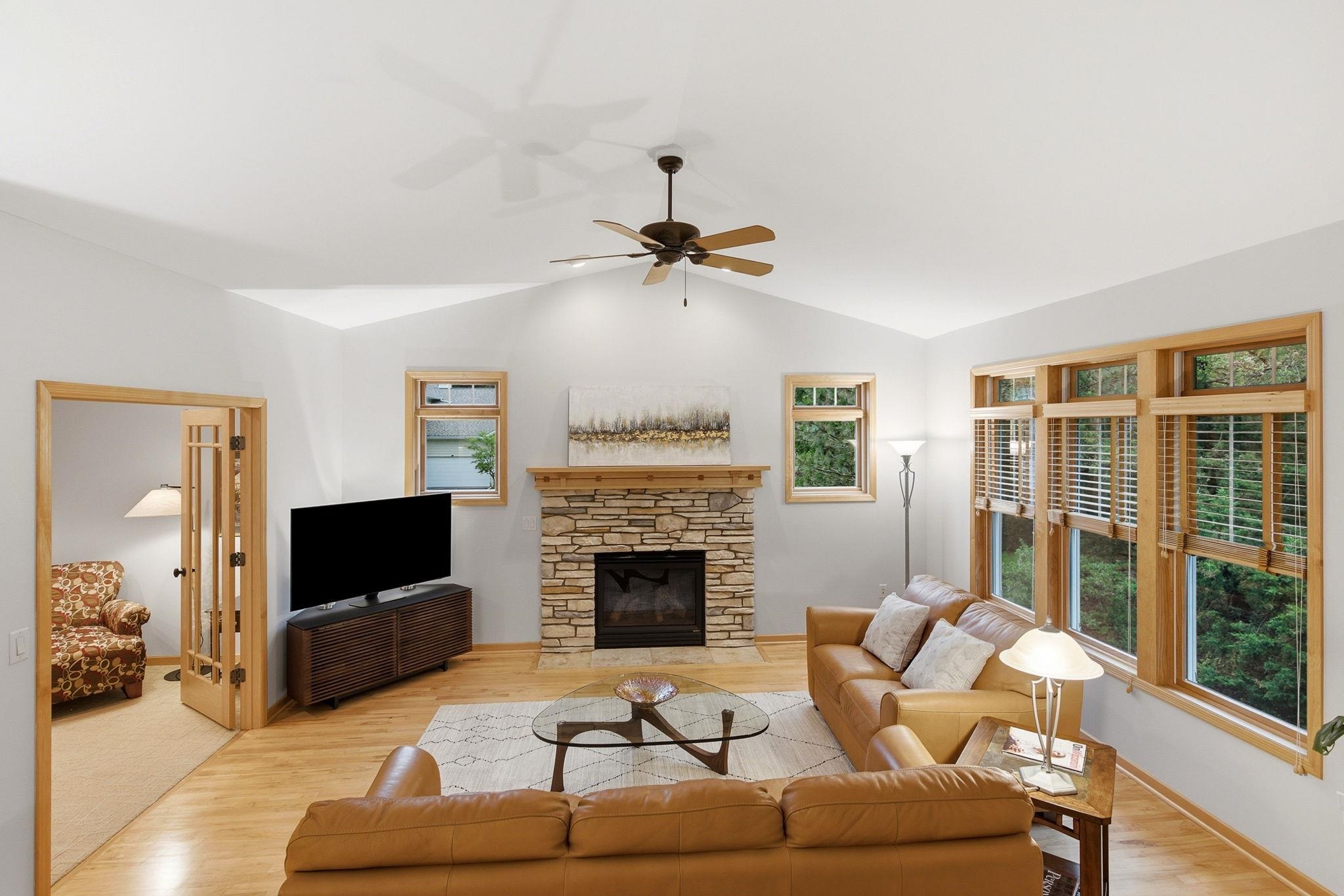 17 Glen Arbor Way