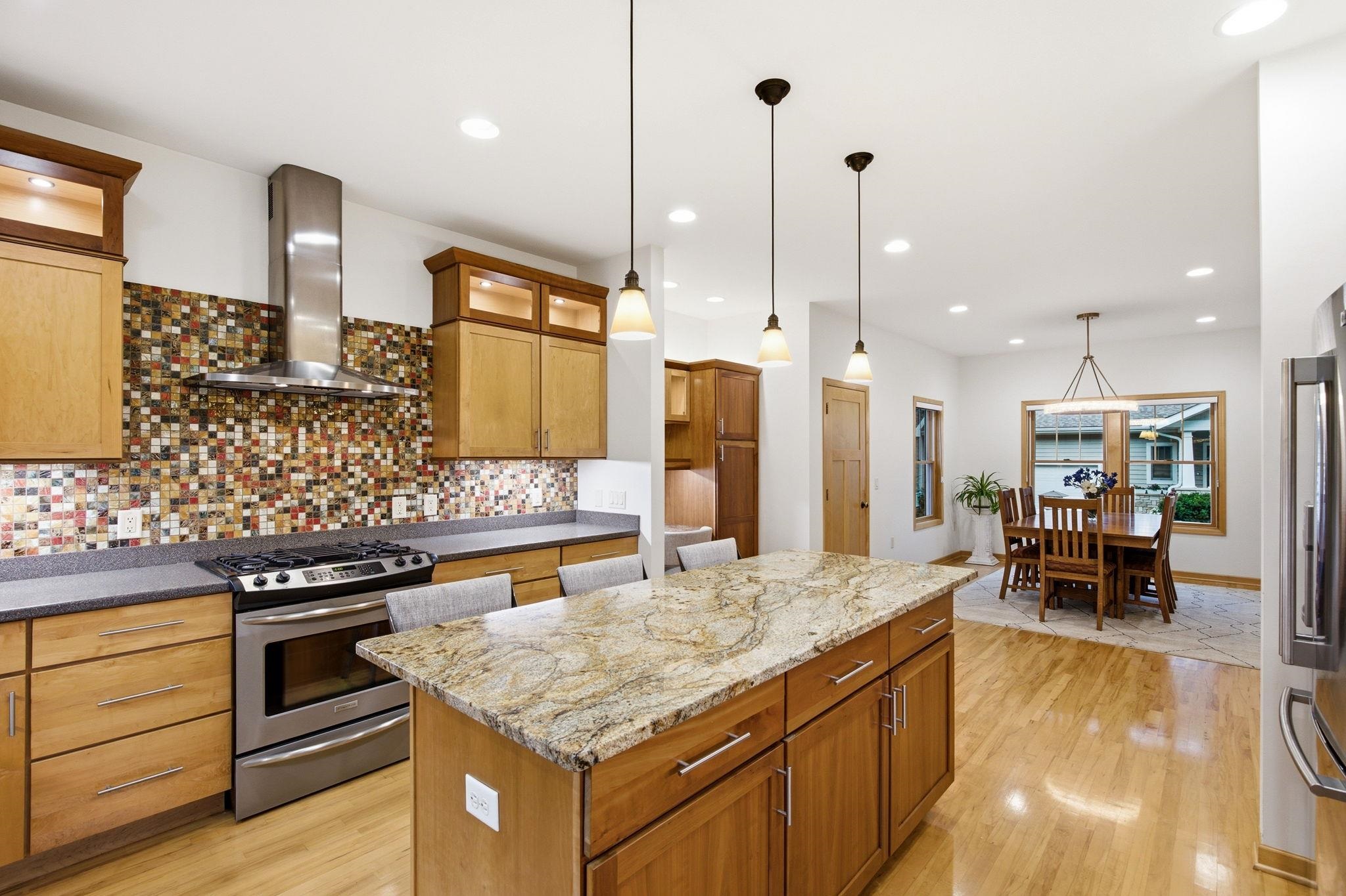 17 Glen Arbor Way