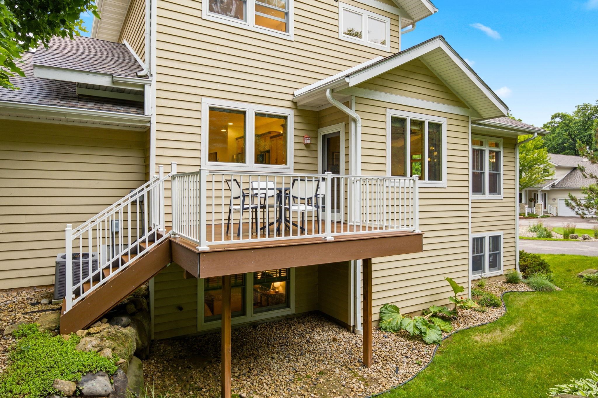 17 Glen Arbor Way