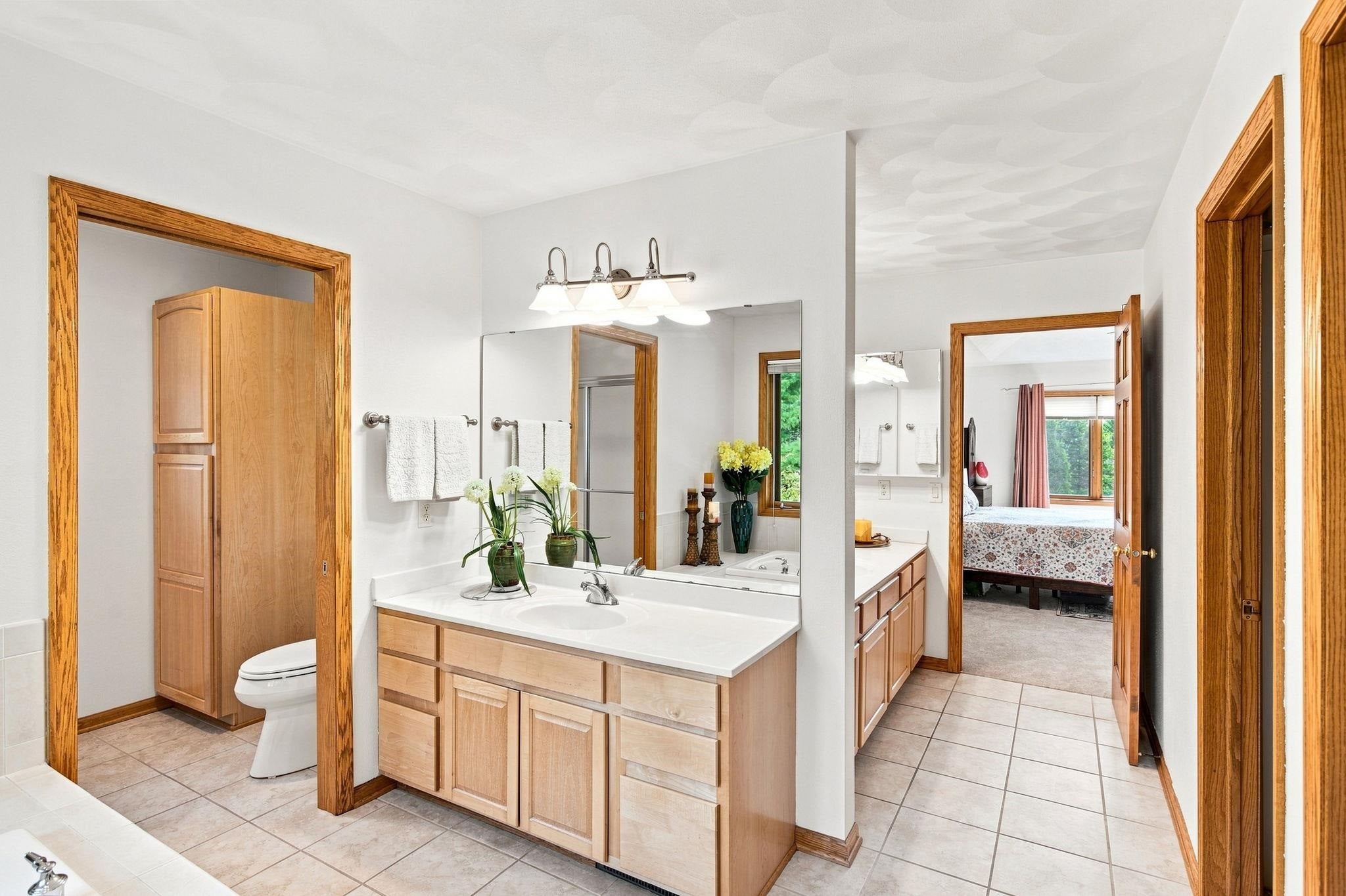 1802 Autumn Hill Drive