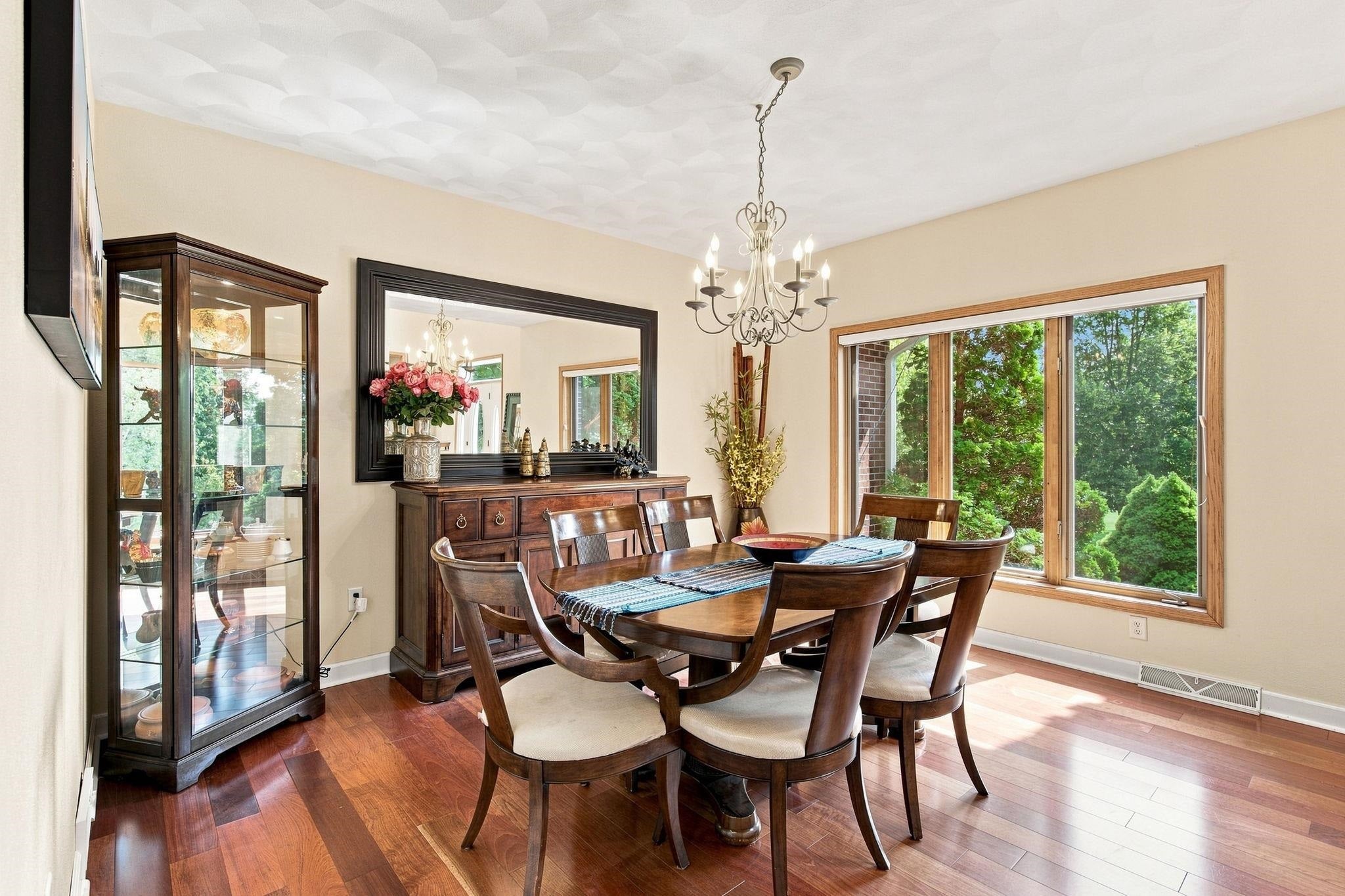 1802 Autumn Hill Drive