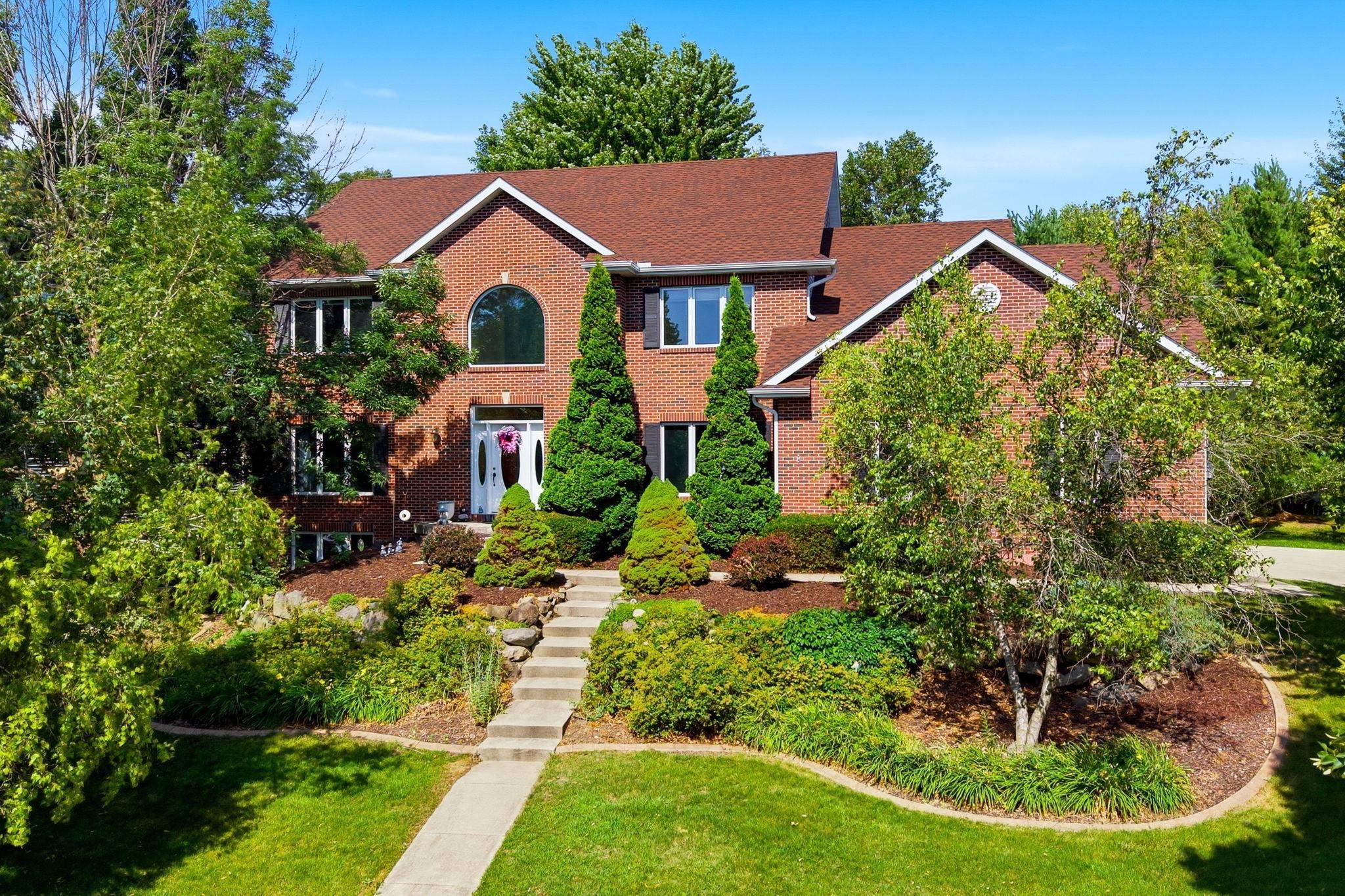 1802 Autumn Hill Drive
