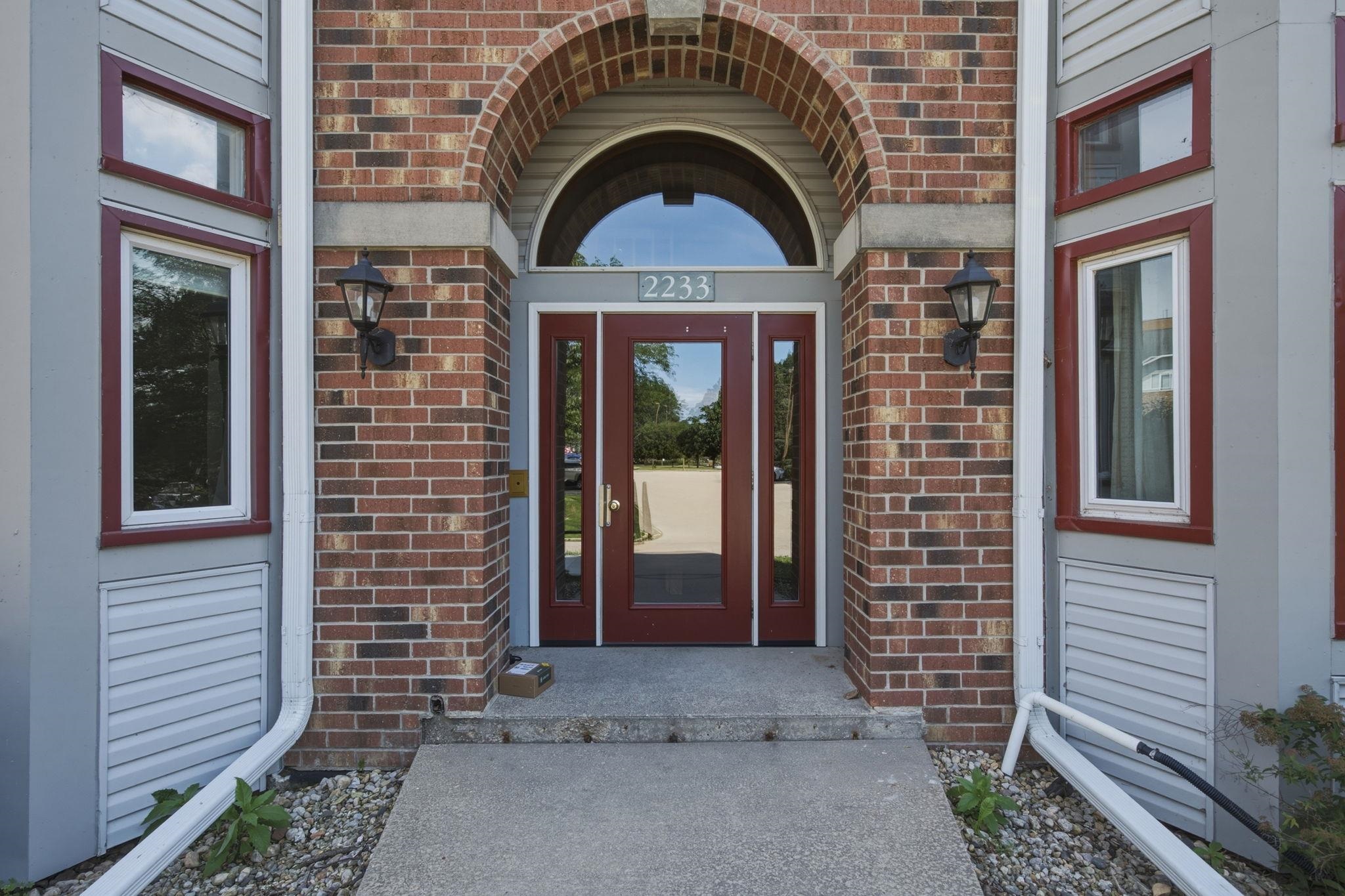 2233 Luann Lane 5