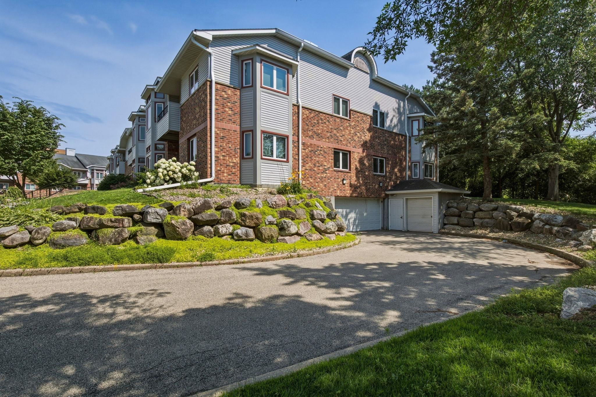2233 Luann Lane 5