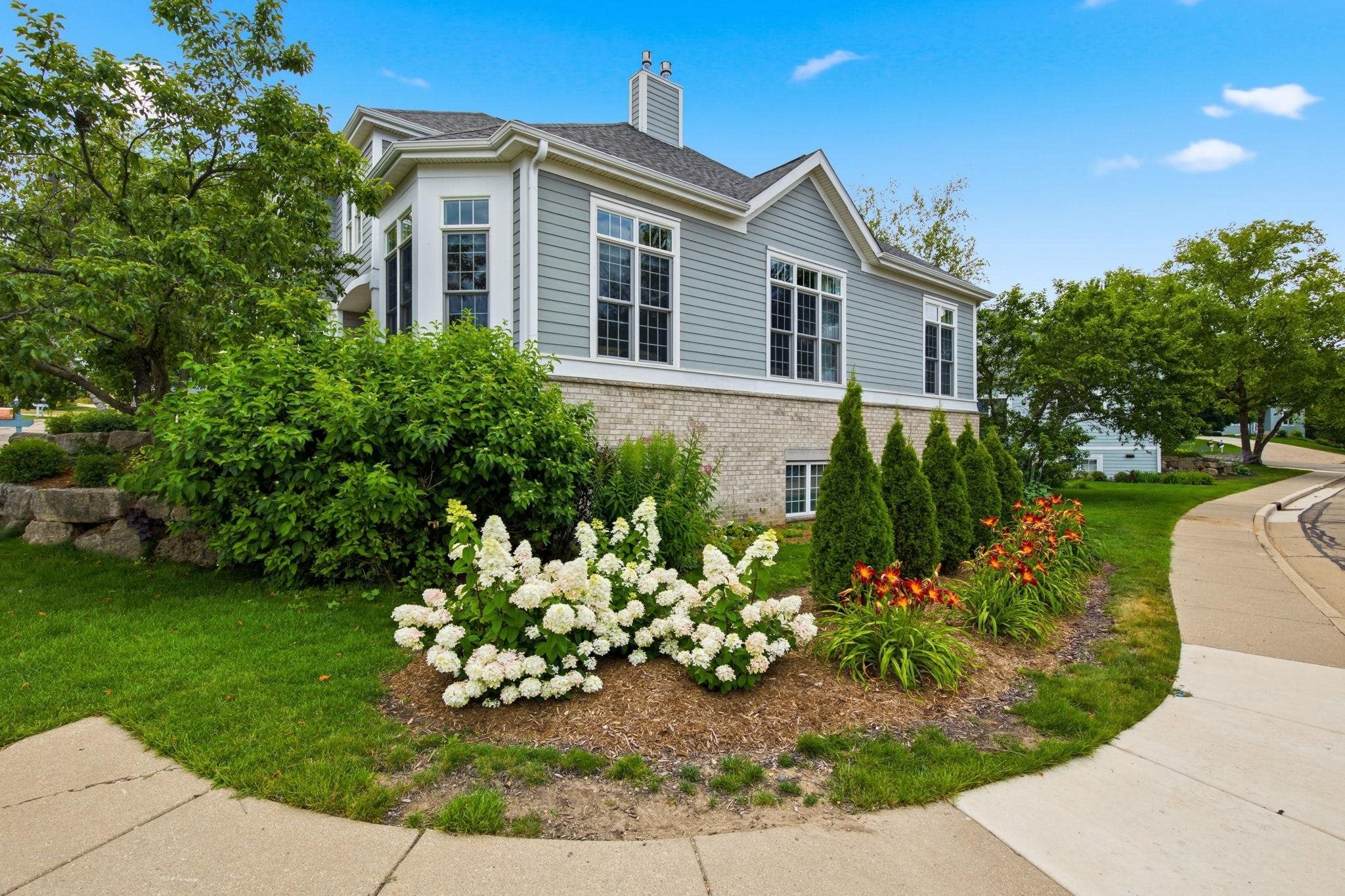 62 Settler Hill Circle