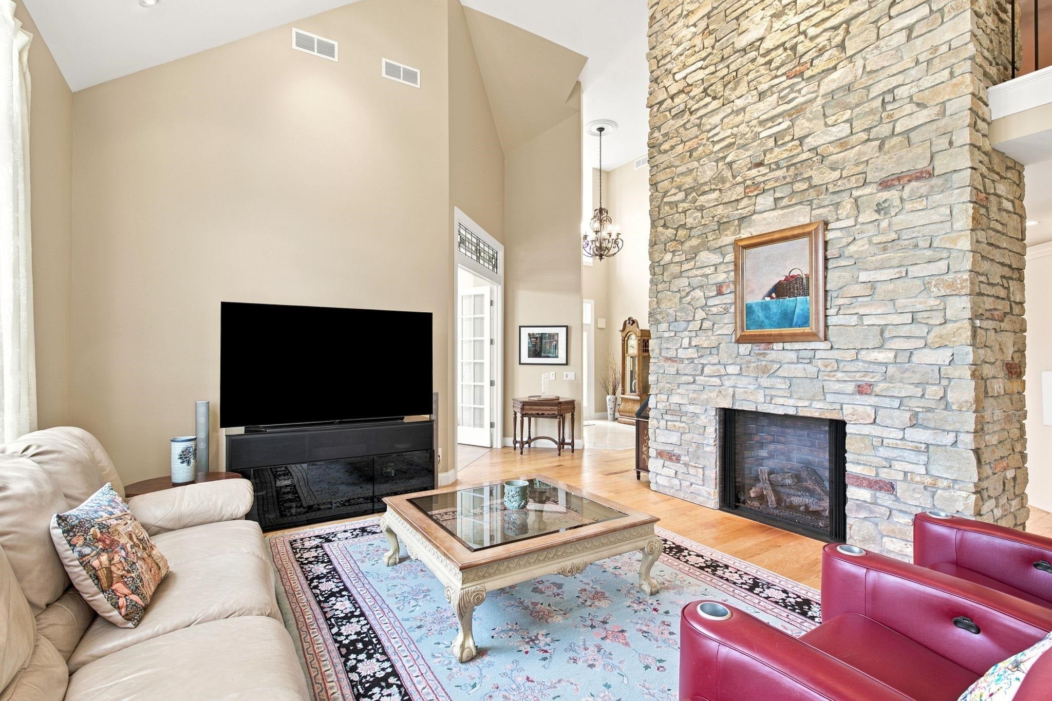 62 Settler Hill Circle