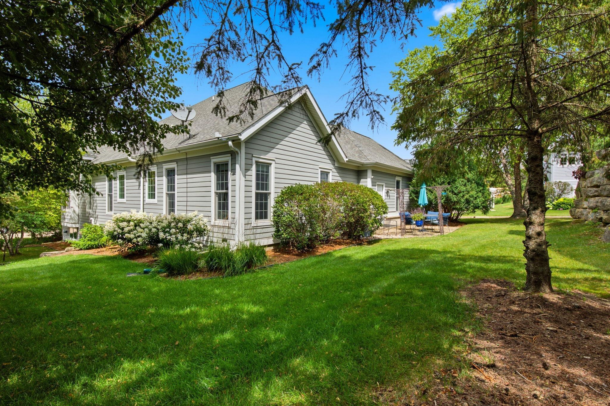62 Settler Hill Circle