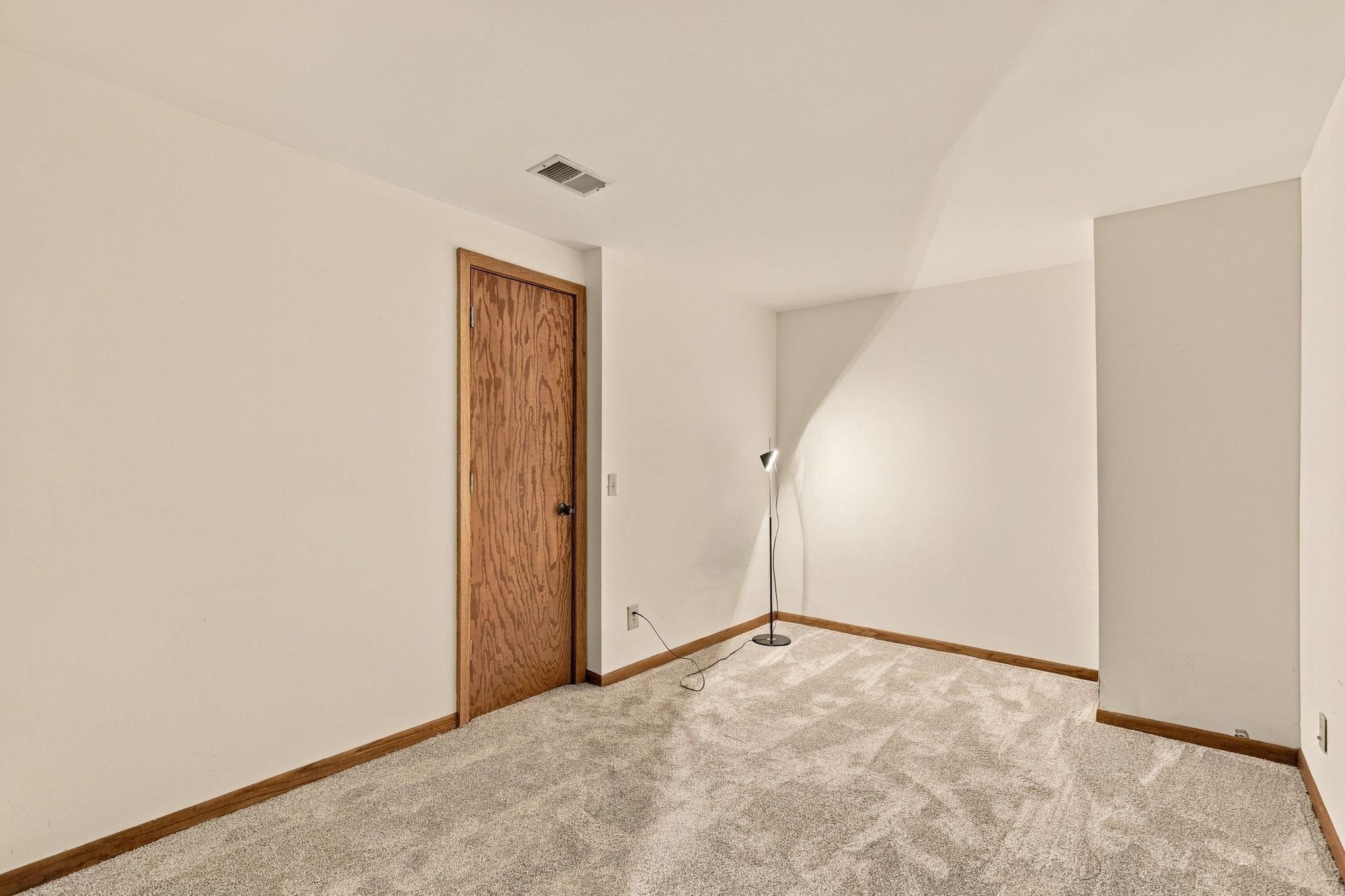 10 Apple Hill Circle