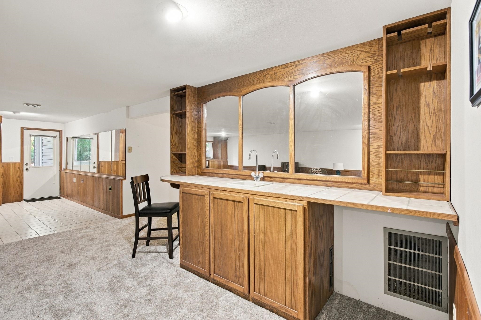 10 Apple Hill Circle