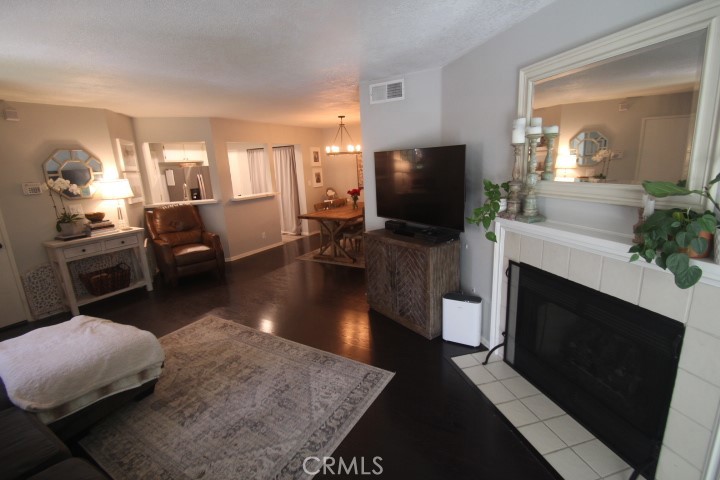 6608 Clybourn Avenue 89