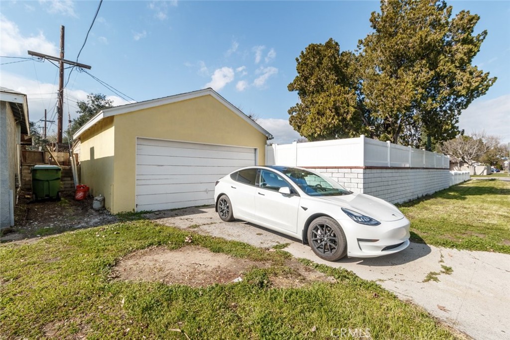 15500 Covello Street