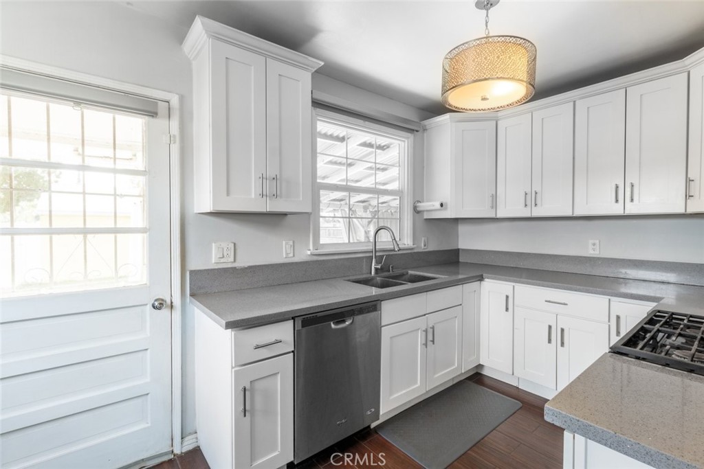 15500 Covello Street