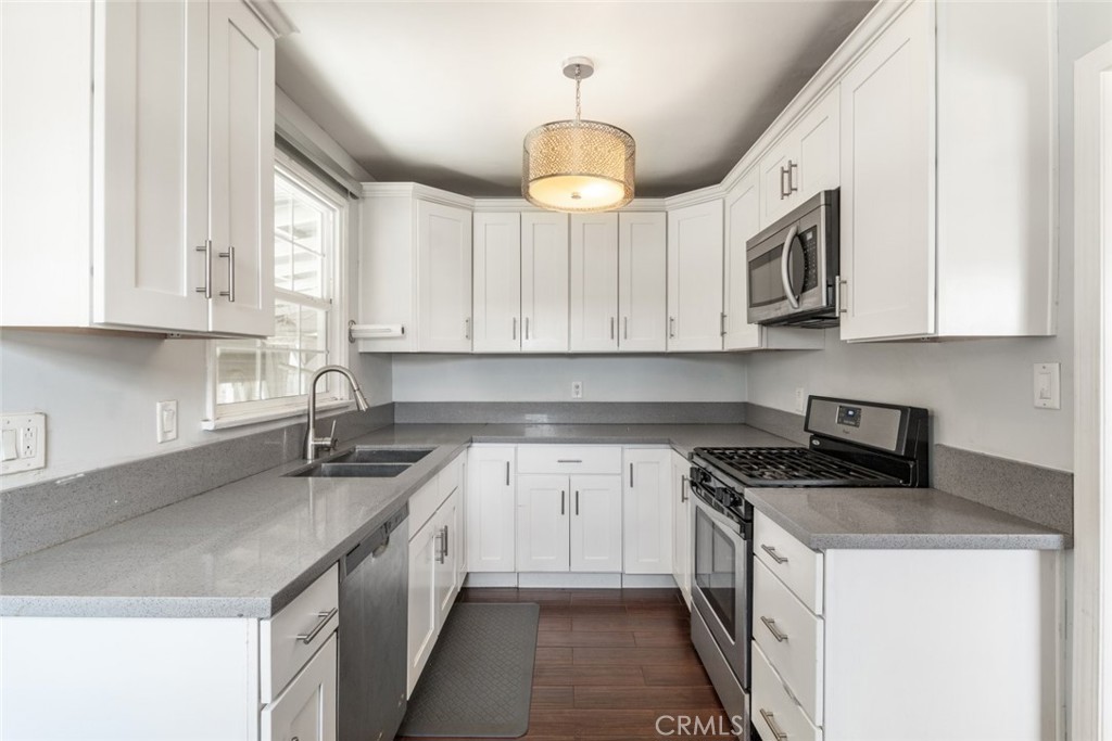 15500 Covello Street