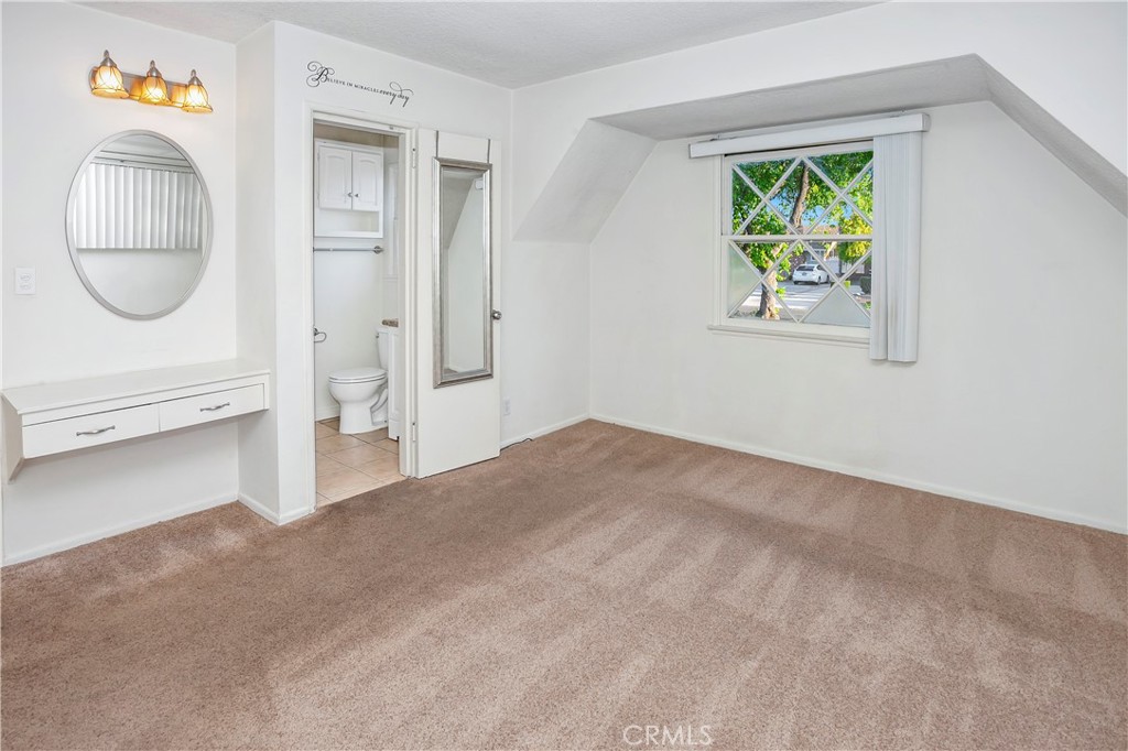 21031 Hemmingway Street