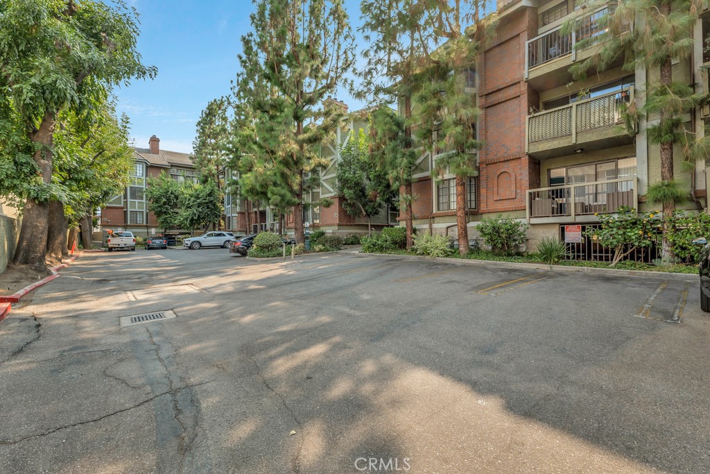 18324 Clark Street 120