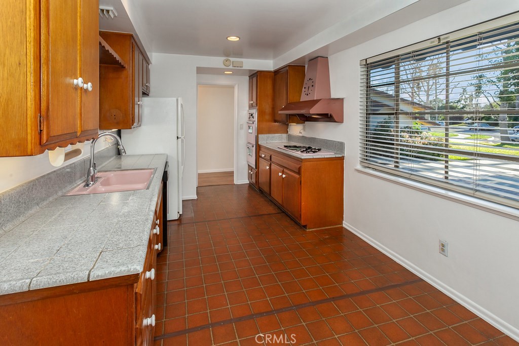 7942 Moorcroft Avenue