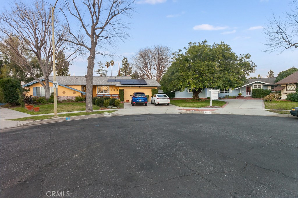 7942 Moorcroft Avenue