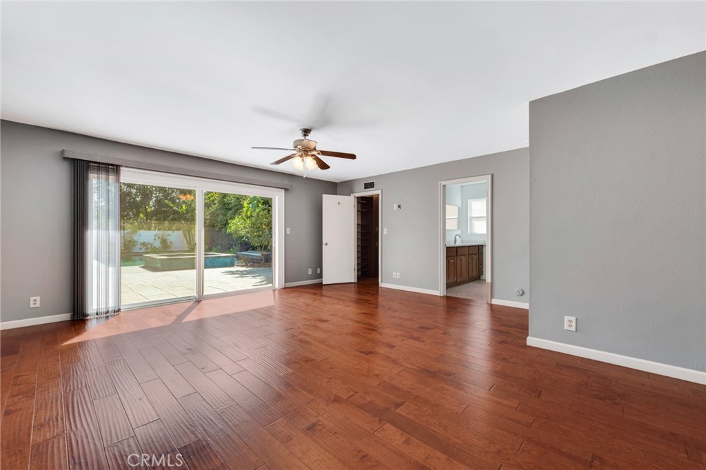 17950 Calvert Street