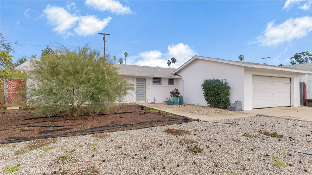 5438 Irondale Avenue