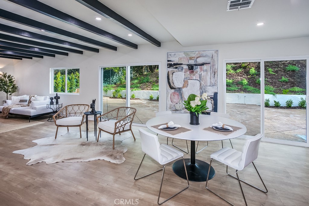 24400 Kitridge Street