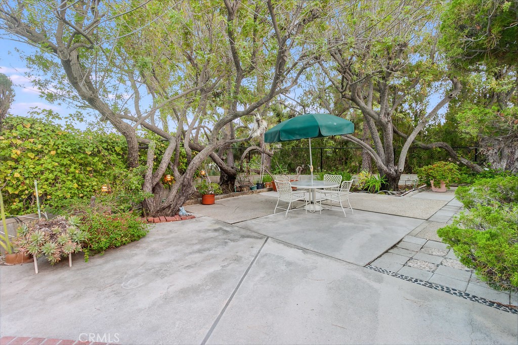 8400 Capistrano Avenue