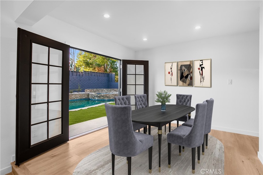 10649 Willowbrae Avenue