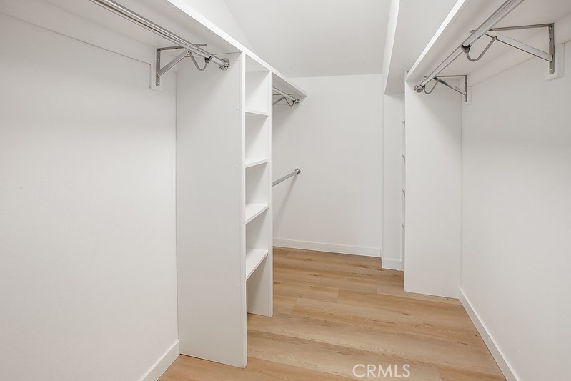 10649 Willowbrae Avenue